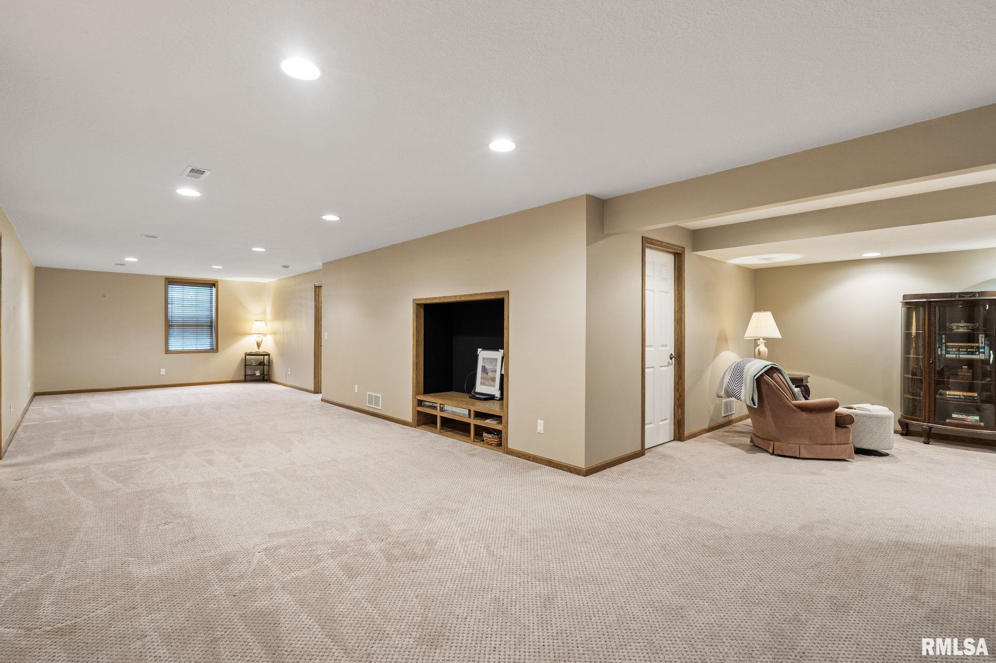 342 Heather Glen Drive Property Photo 30