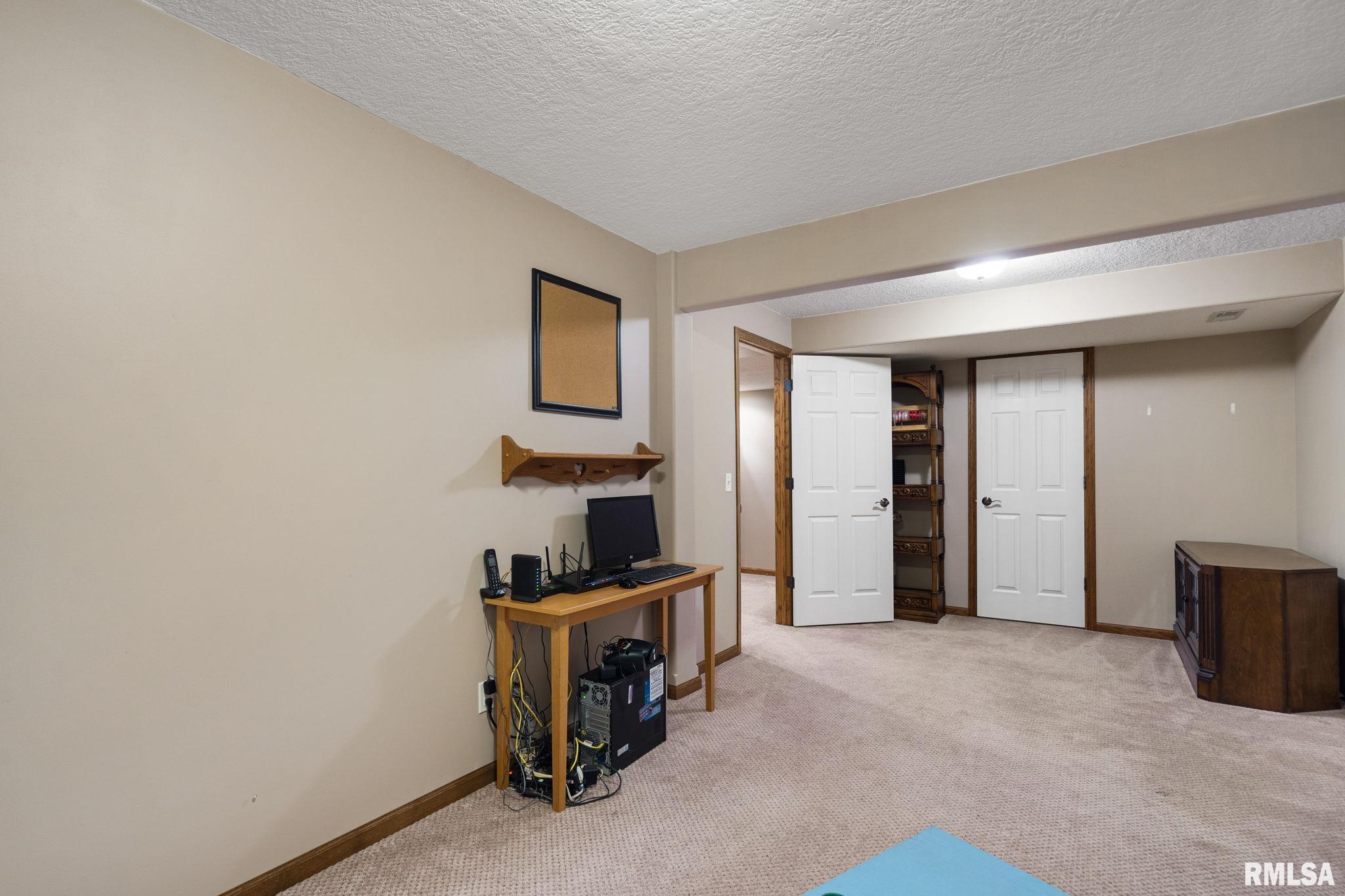 342 Heather Glen Drive Property Photo 35