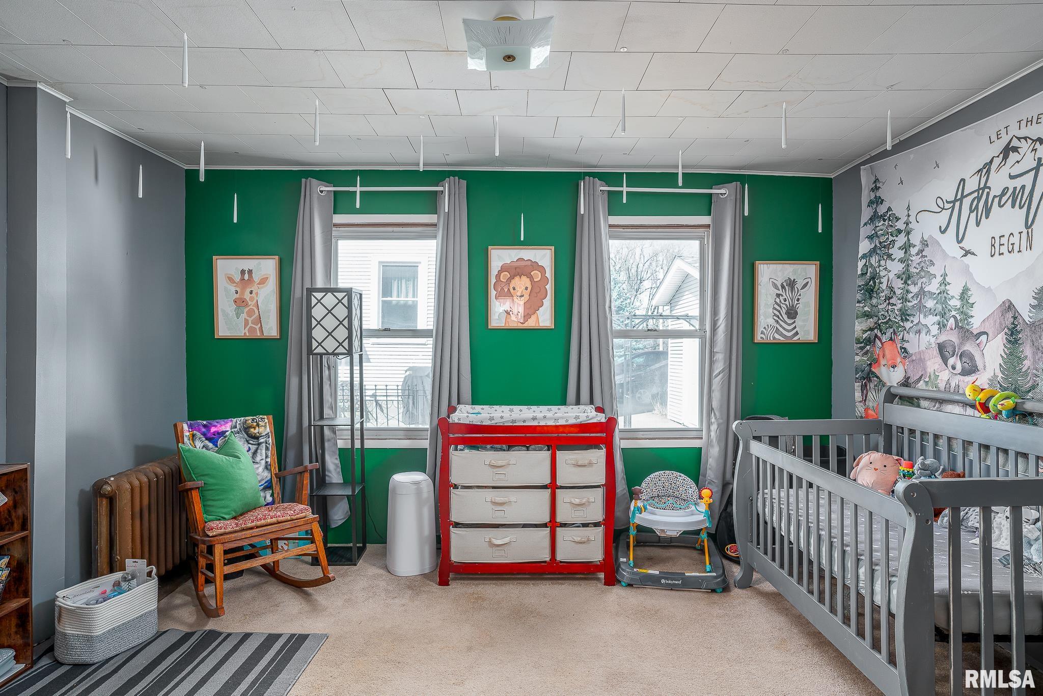 1806 E 12th Street Property Photo 4