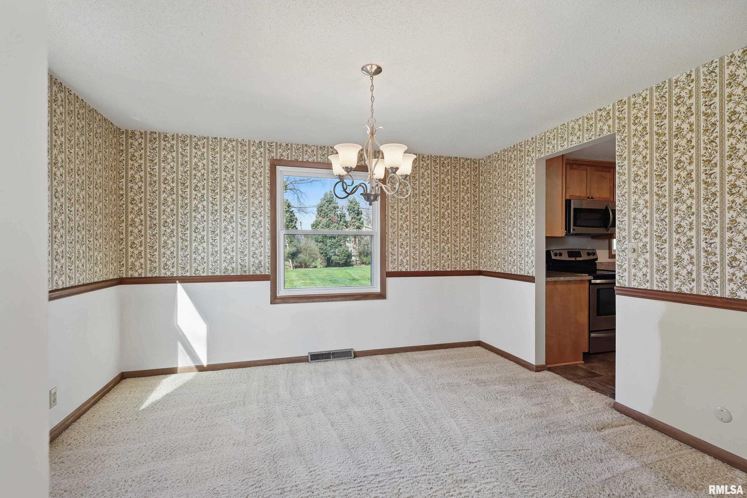 2904 Avalon Drive Property Photo 9