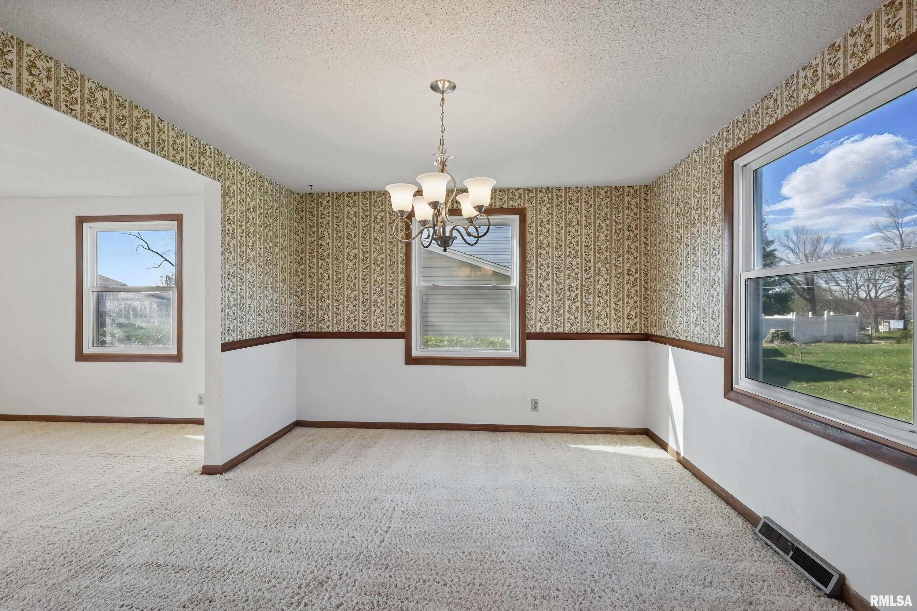2904 Avalon Drive Property Photo 10