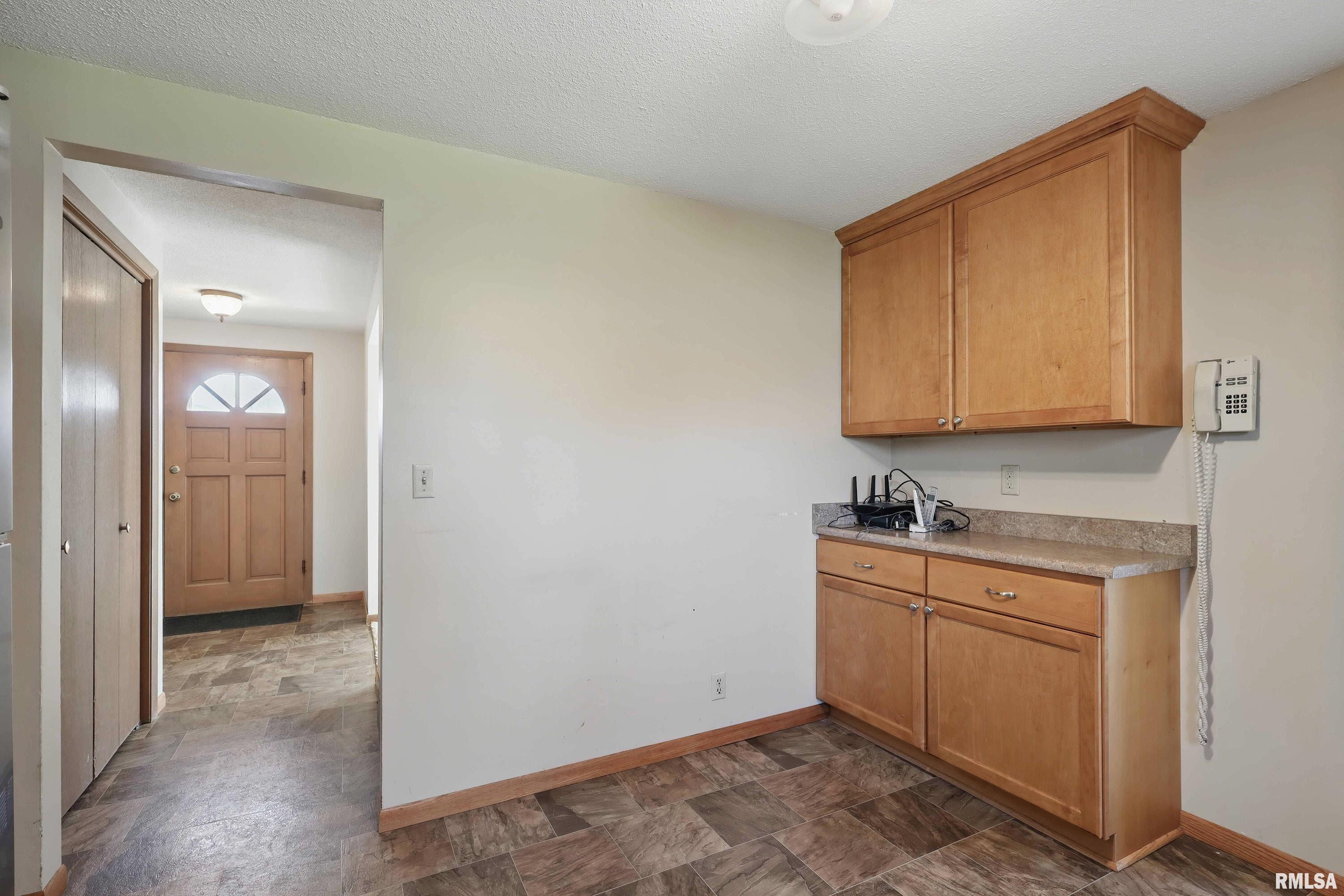 2904 Avalon Drive Property Photo 12