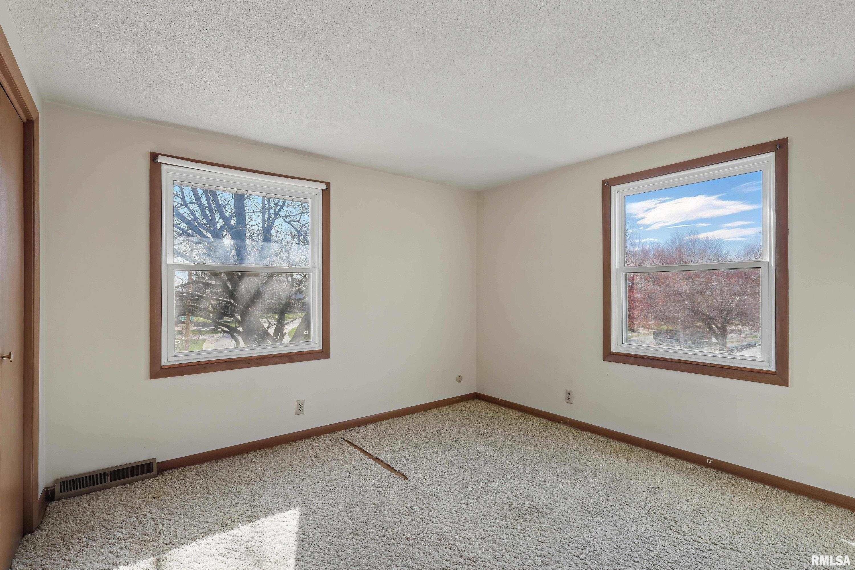 2904 Avalon Drive Property Photo 16