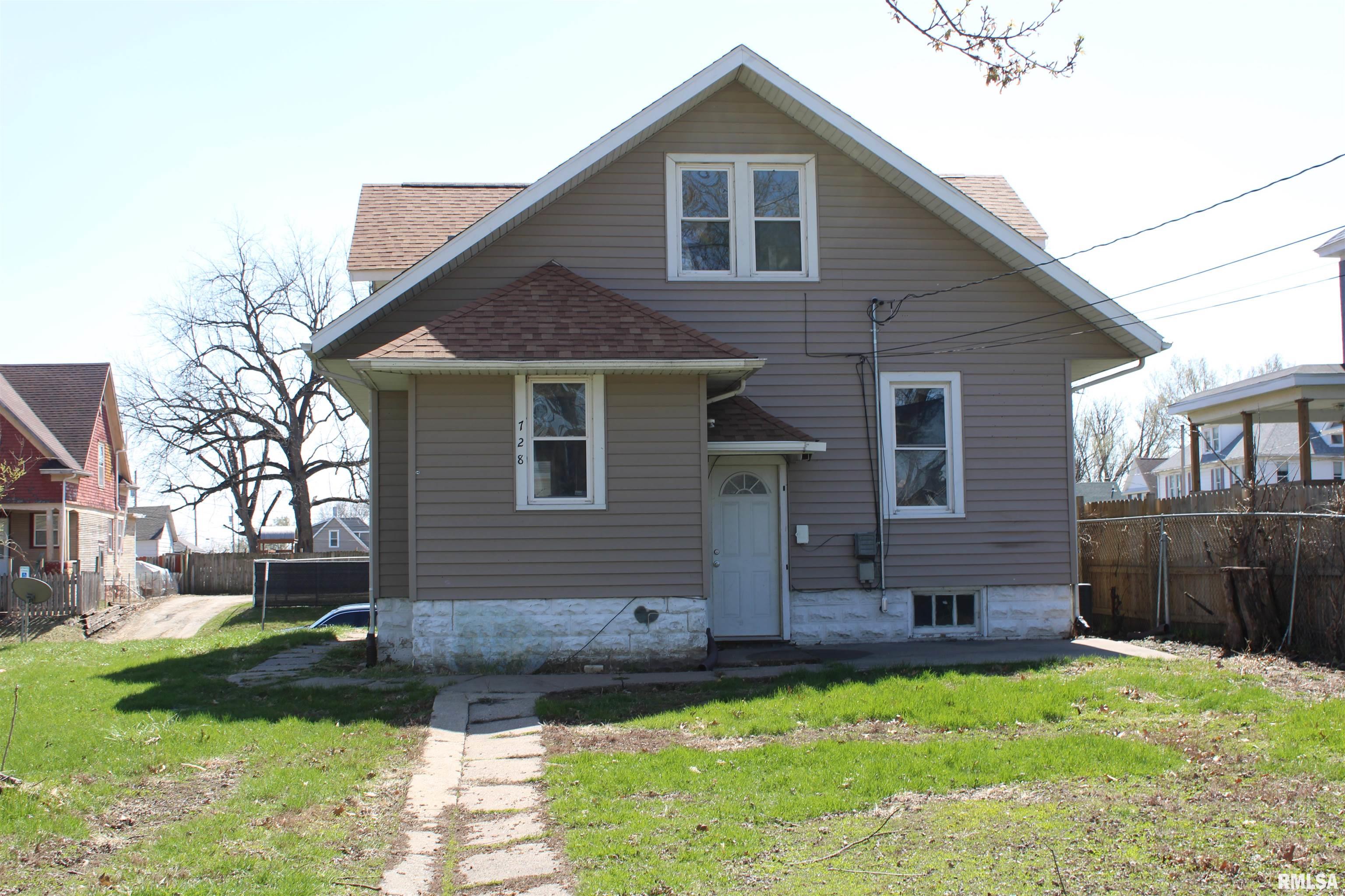 728 W 14th Street Property Photo 5