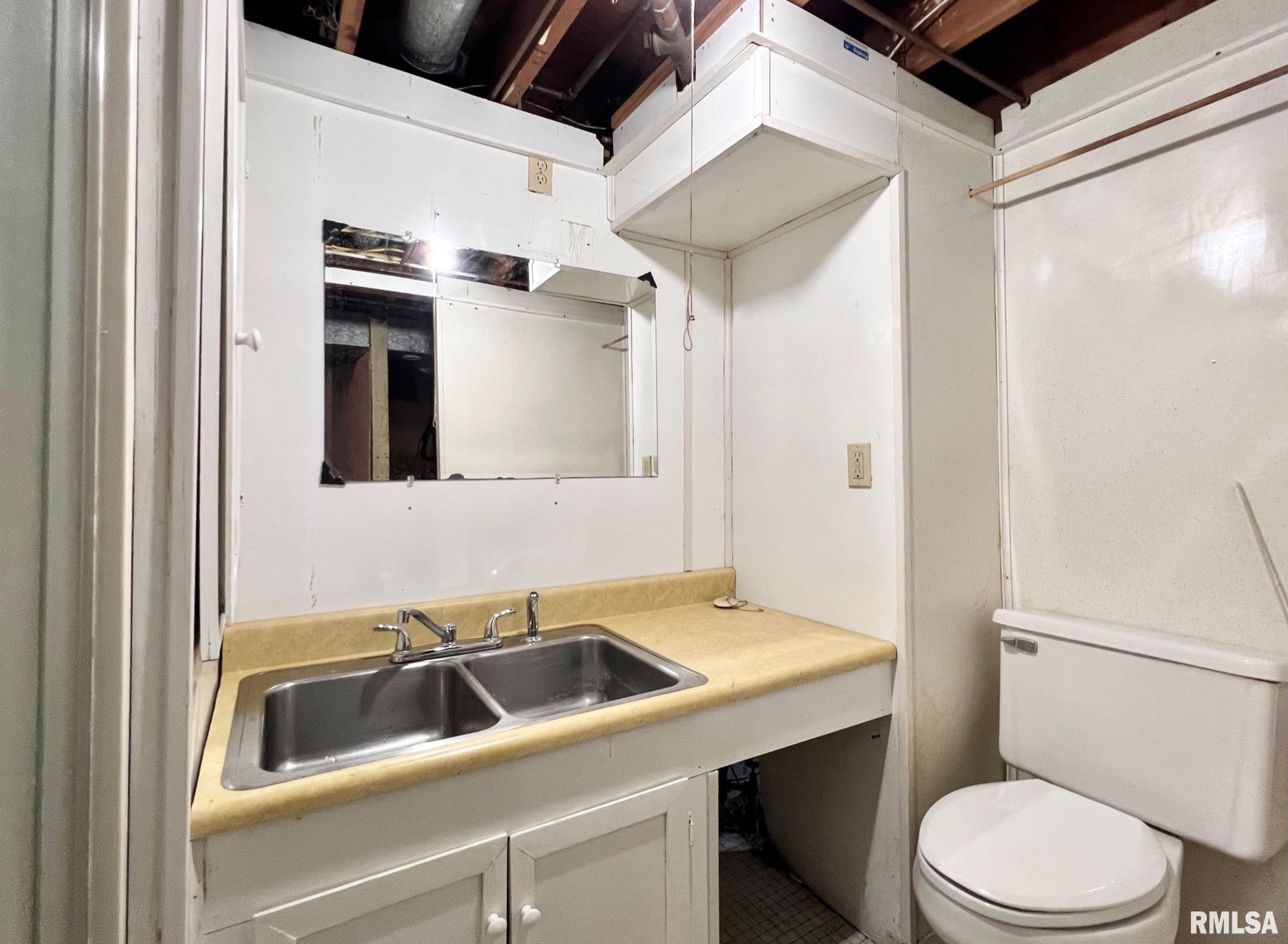 2037 N Ohio Avenue Property Photo 12