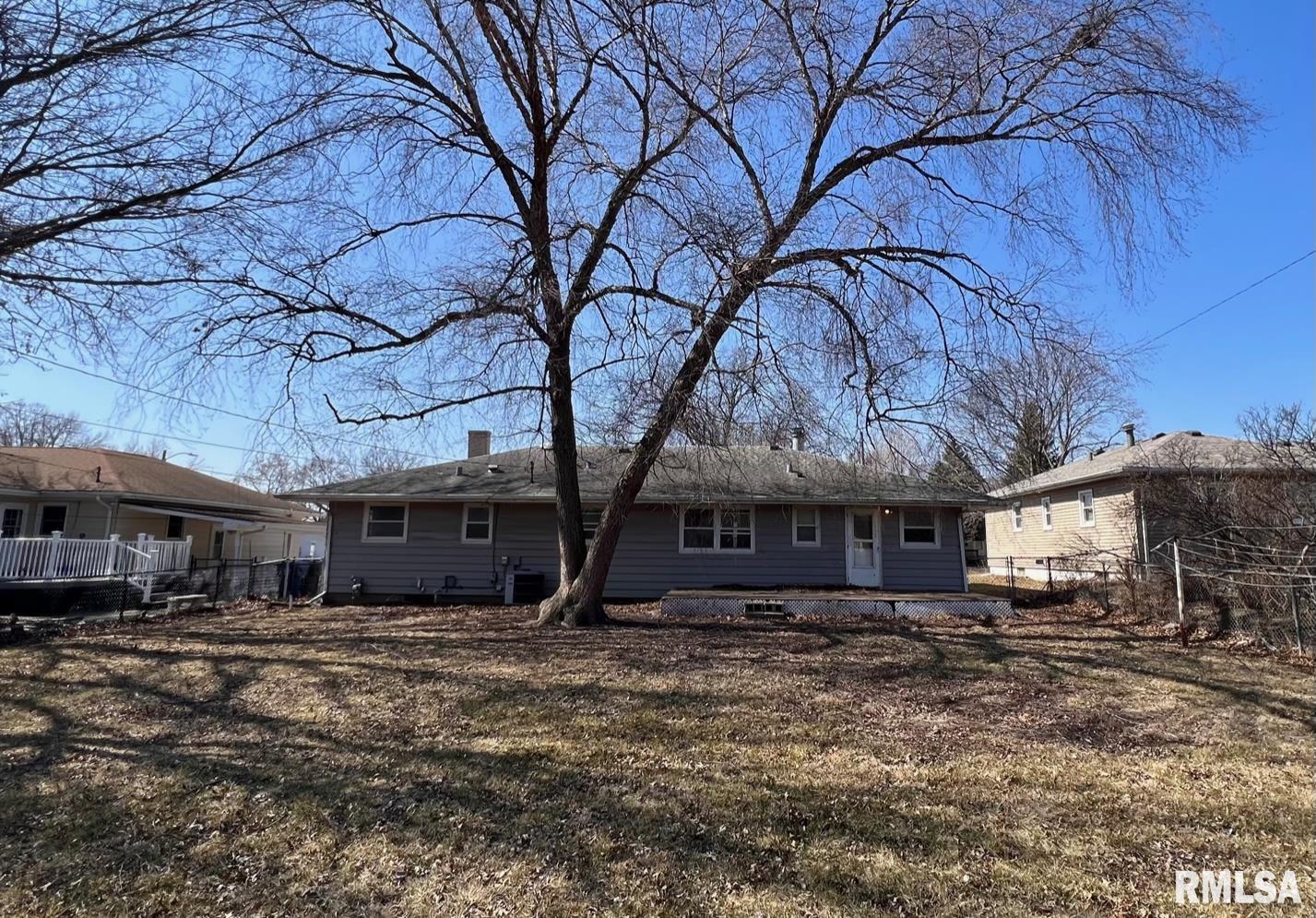 2037 N Ohio Avenue Property Photo 13