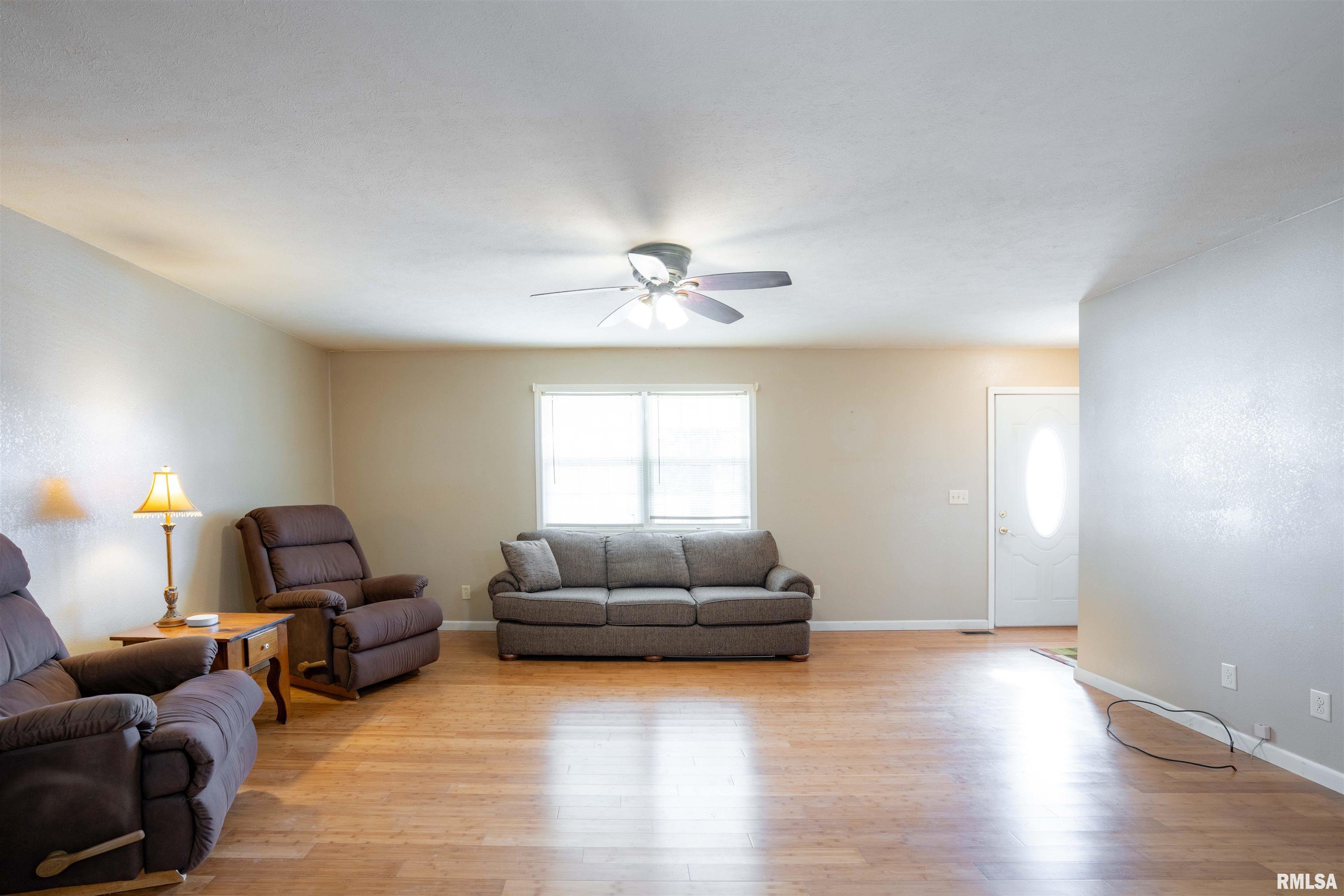 12855 Cleveland Lane Property Photo 5
