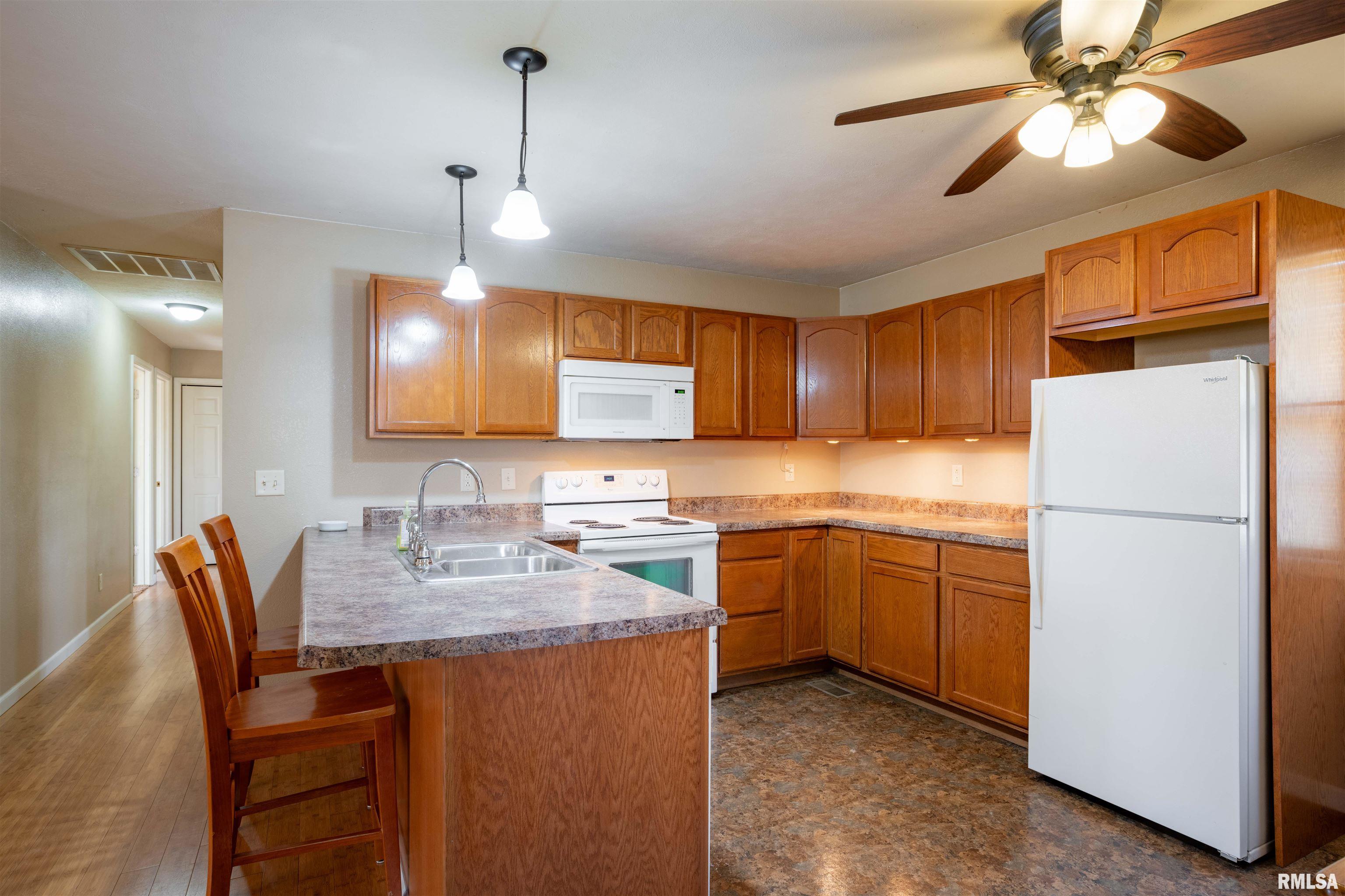 12855 Cleveland Lane Property Photo 9