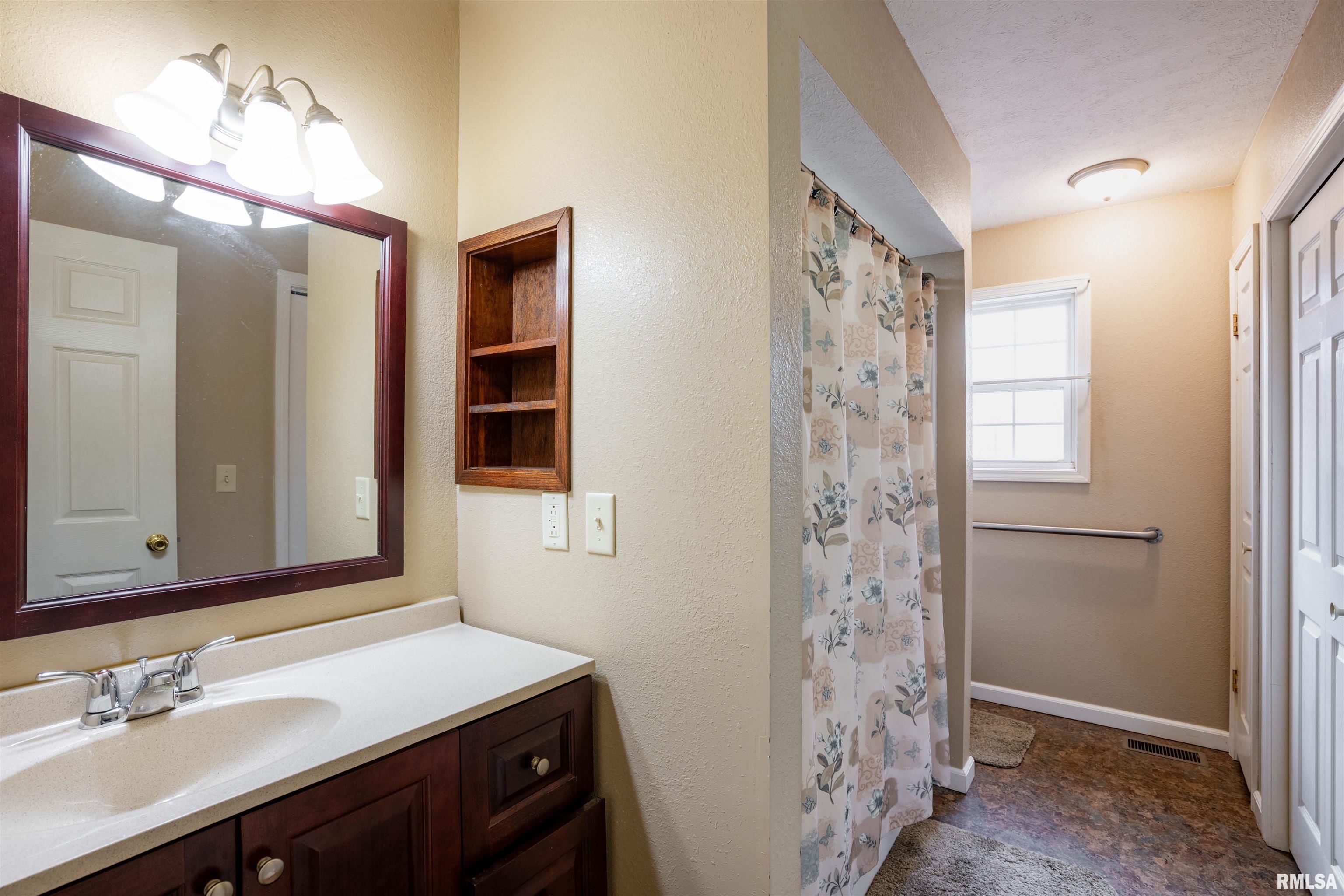 12855 Cleveland Lane Property Photo 18