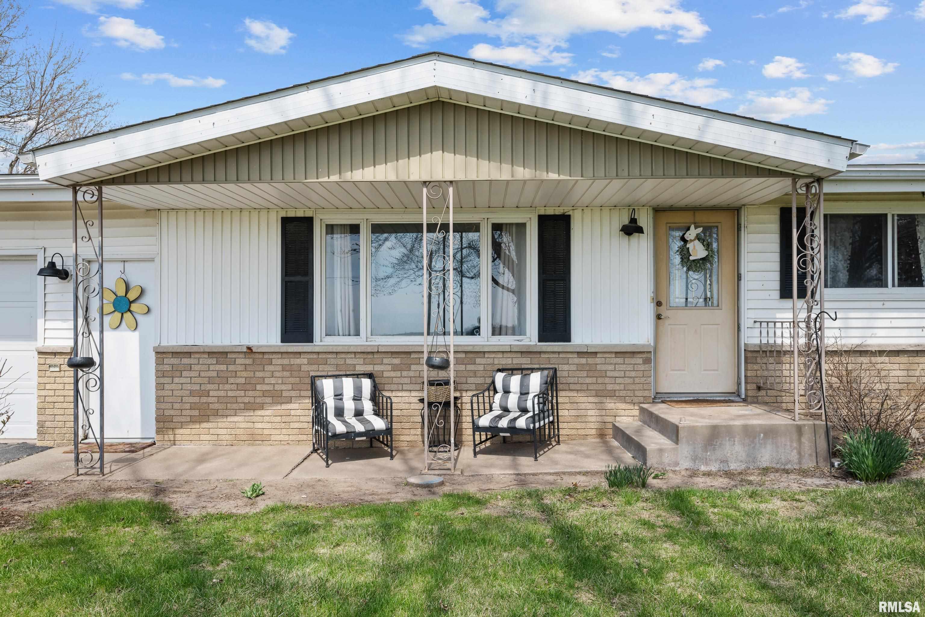26012 Territorial Road Property Photo 6