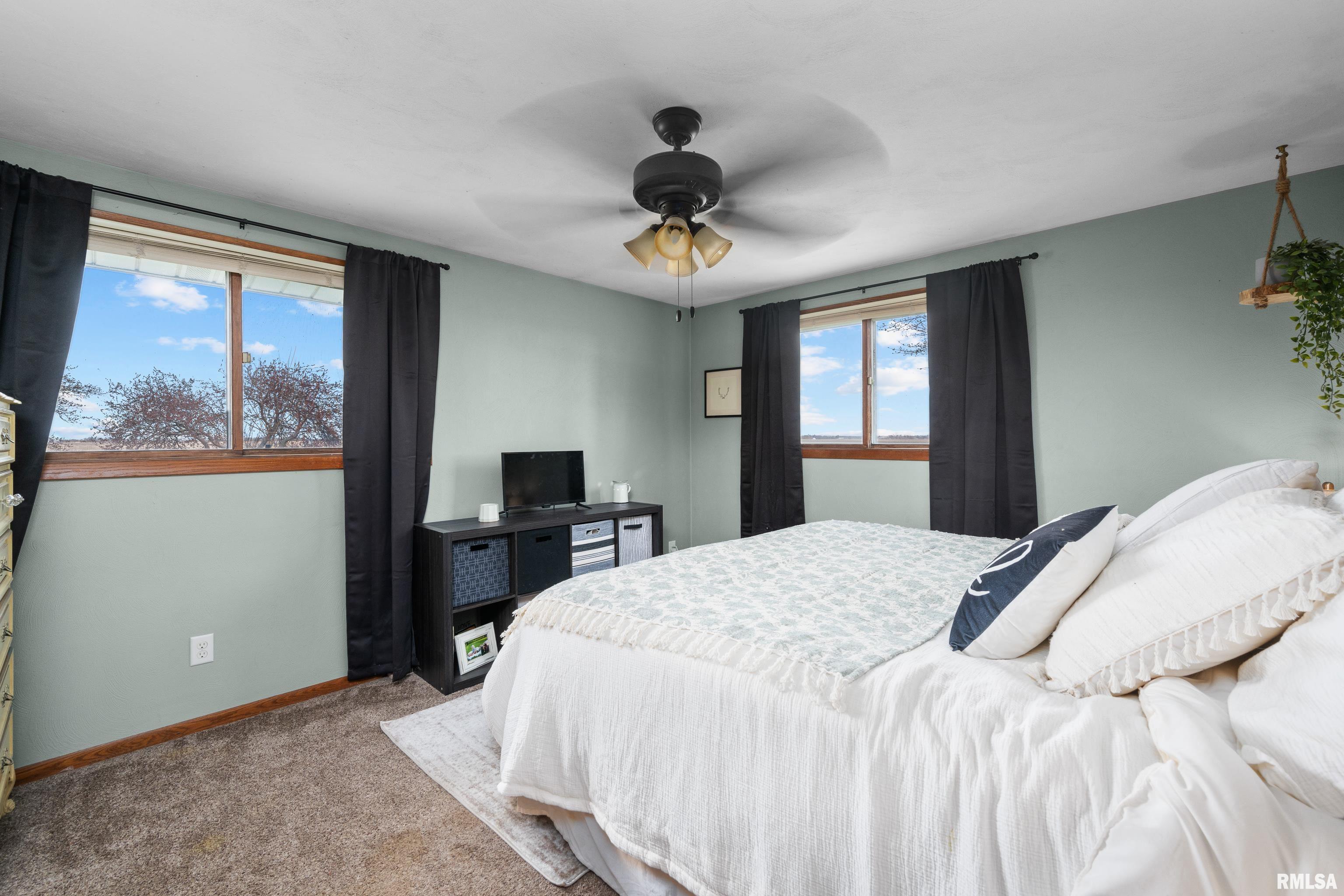 26012 Territorial Road Property Photo 18