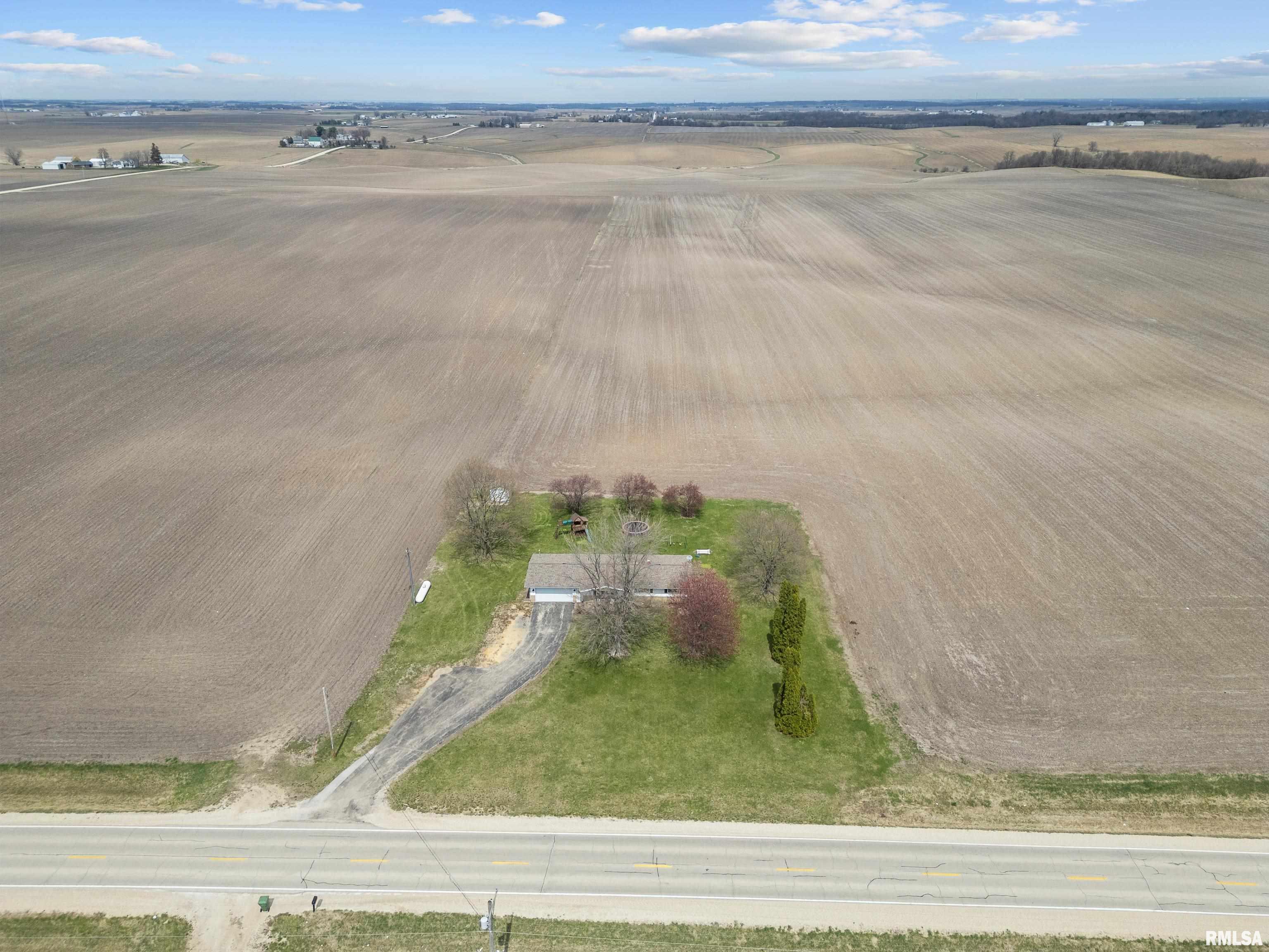 26012 Territorial Road Property Photo 26