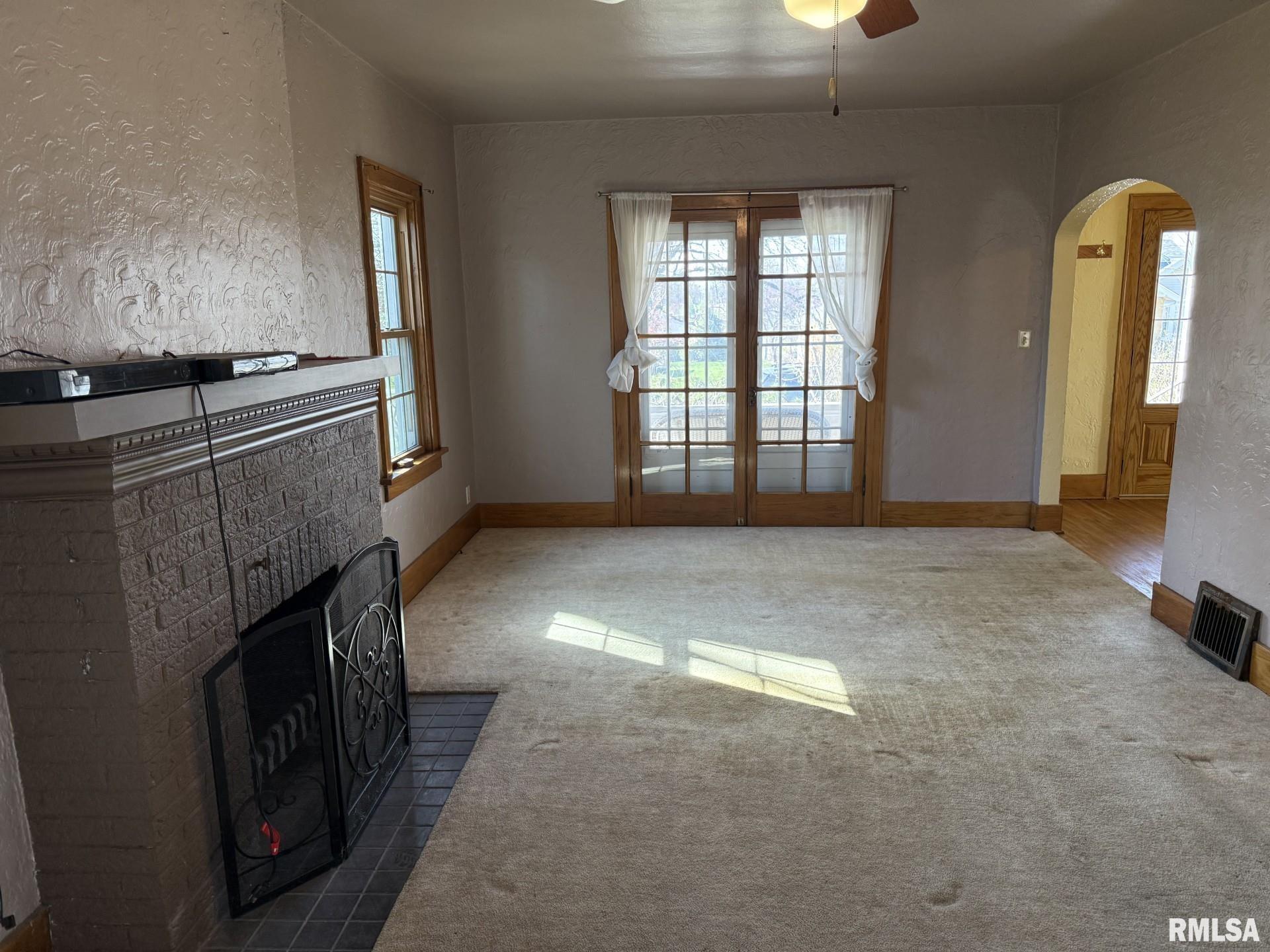 708 Williams Street Property Photo 13