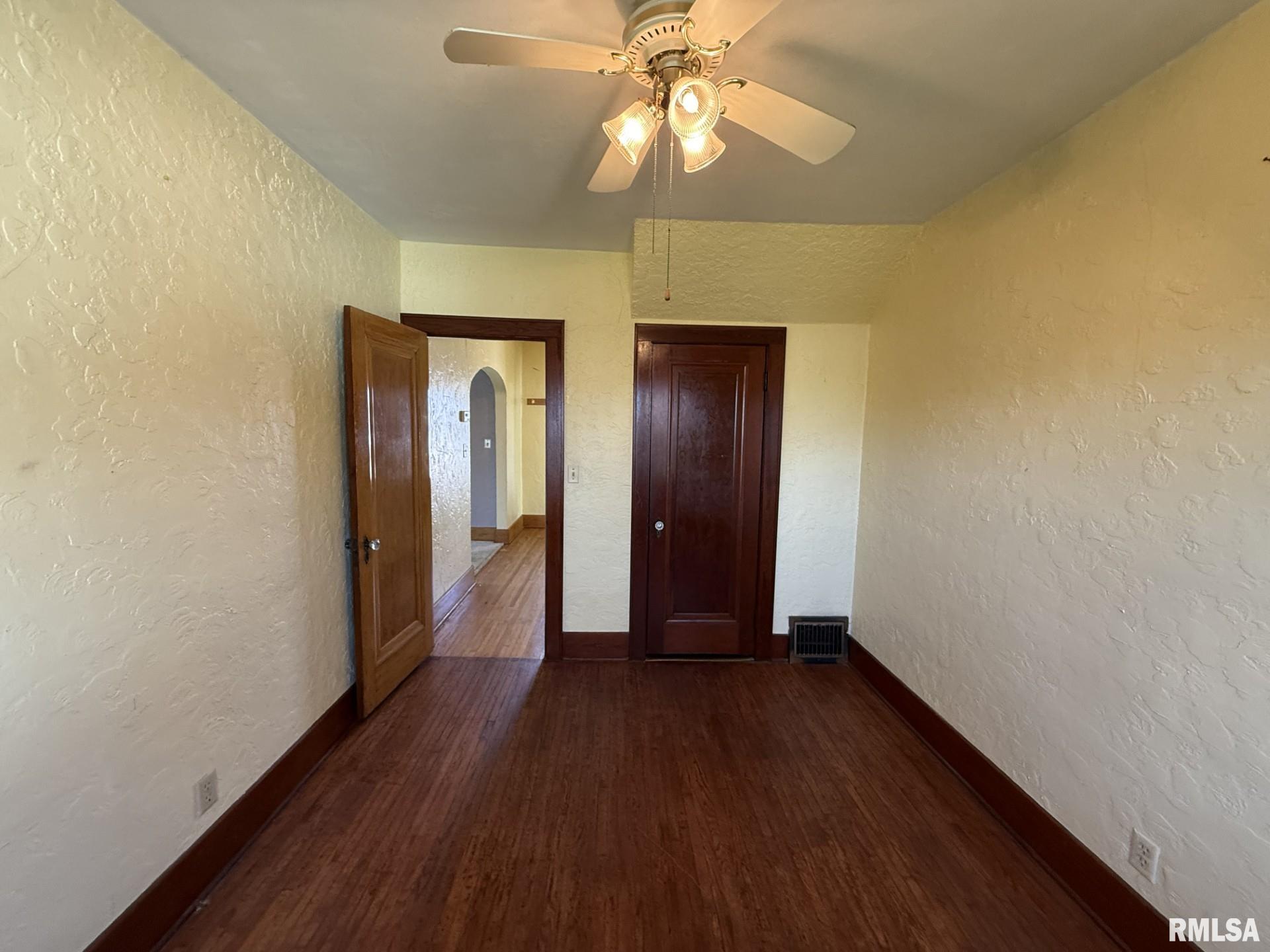 708 Williams Street Property Photo 25
