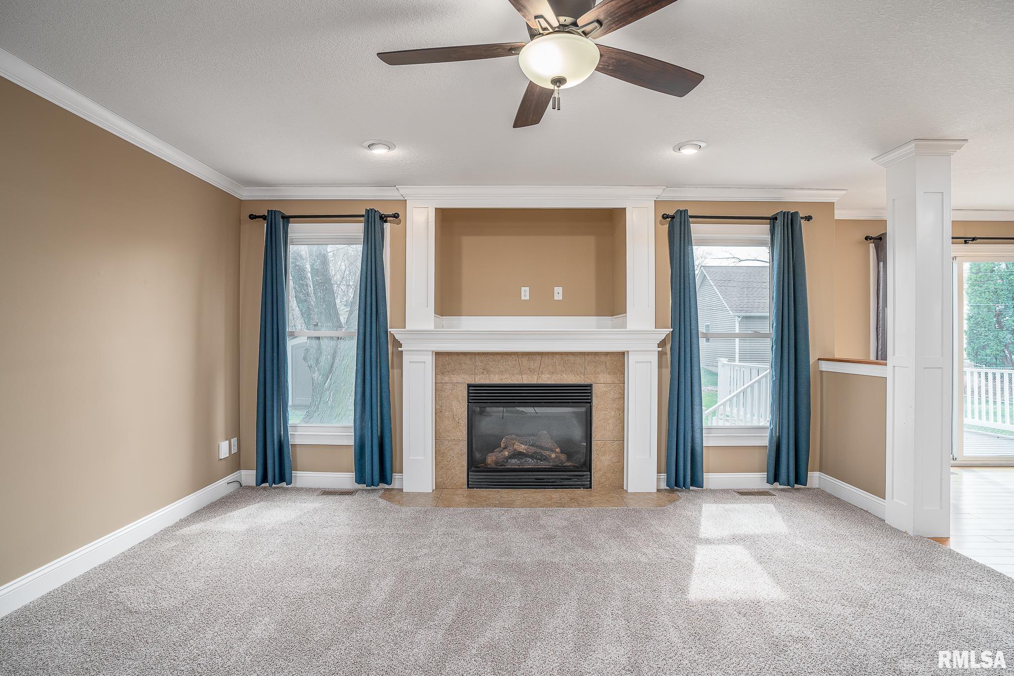 3233 Somerset Drive Property Photo 4
