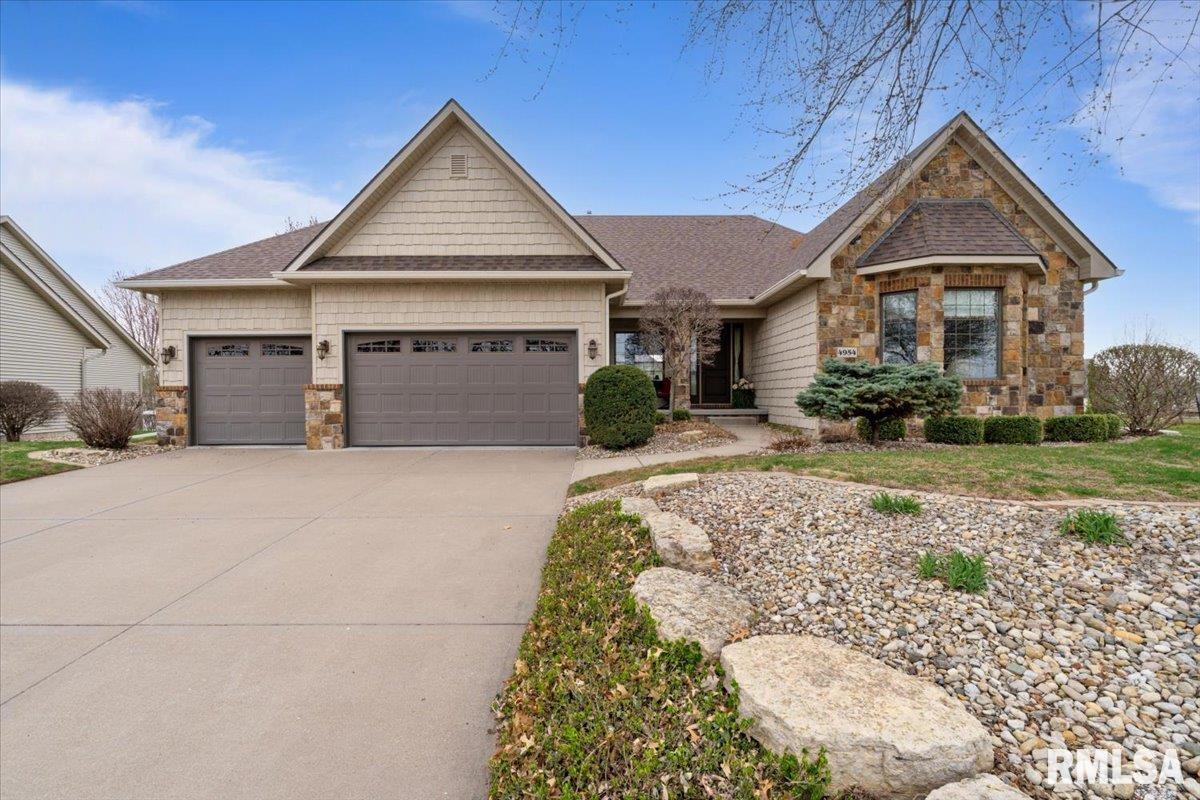 4954 Brookview Court Property Photo 4