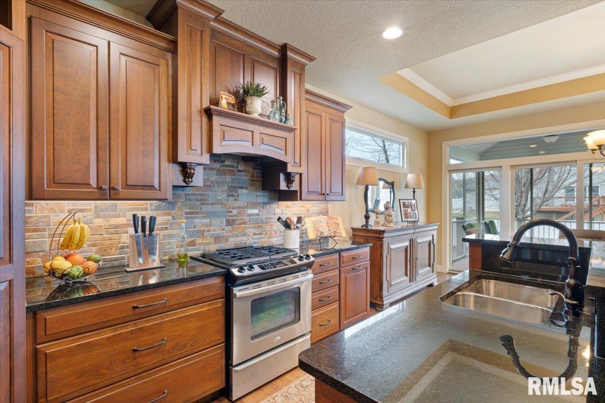 4954 Brookview Court Property Photo 28