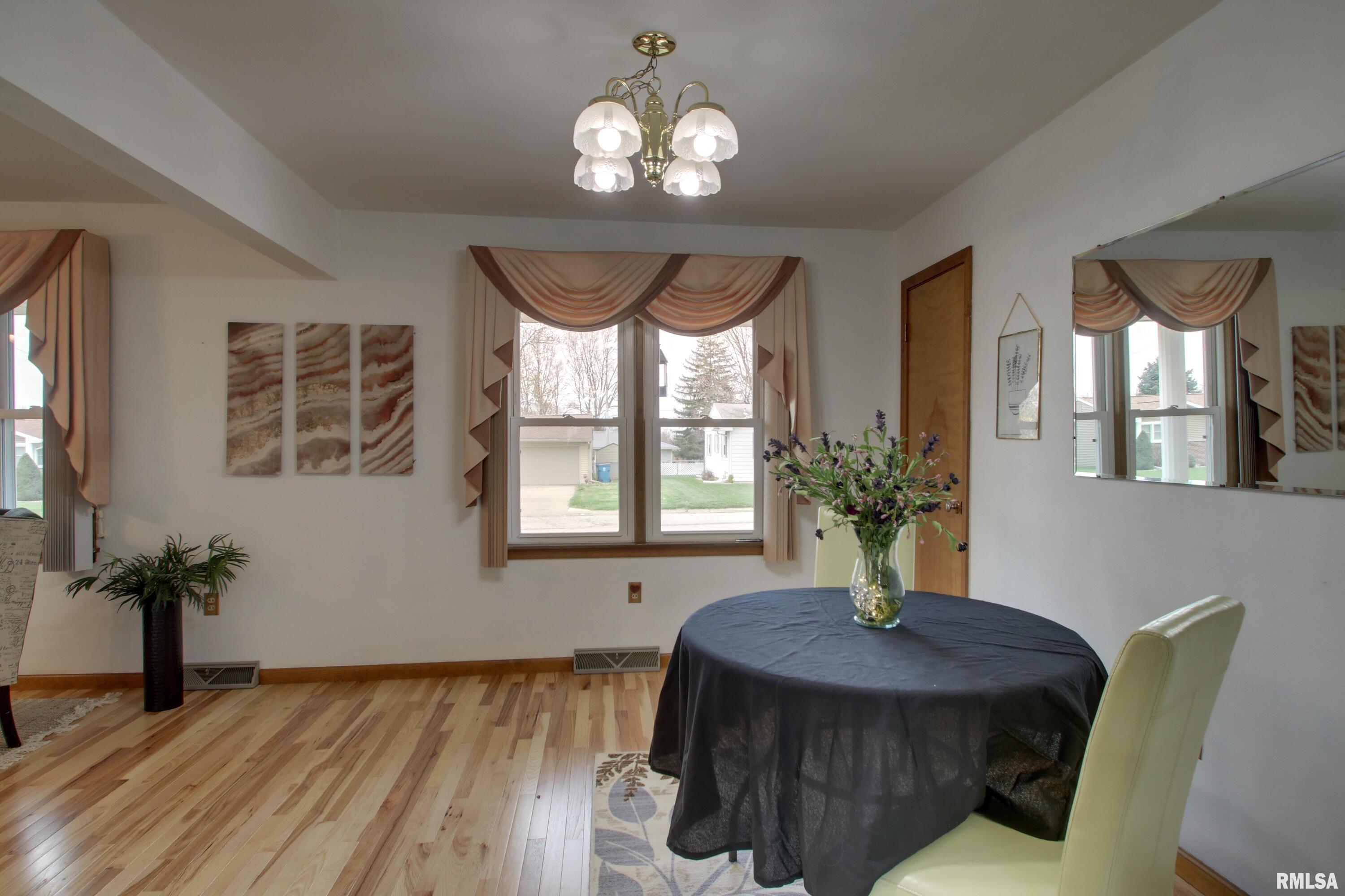 401 Poinsettia Drive Property Photo 4