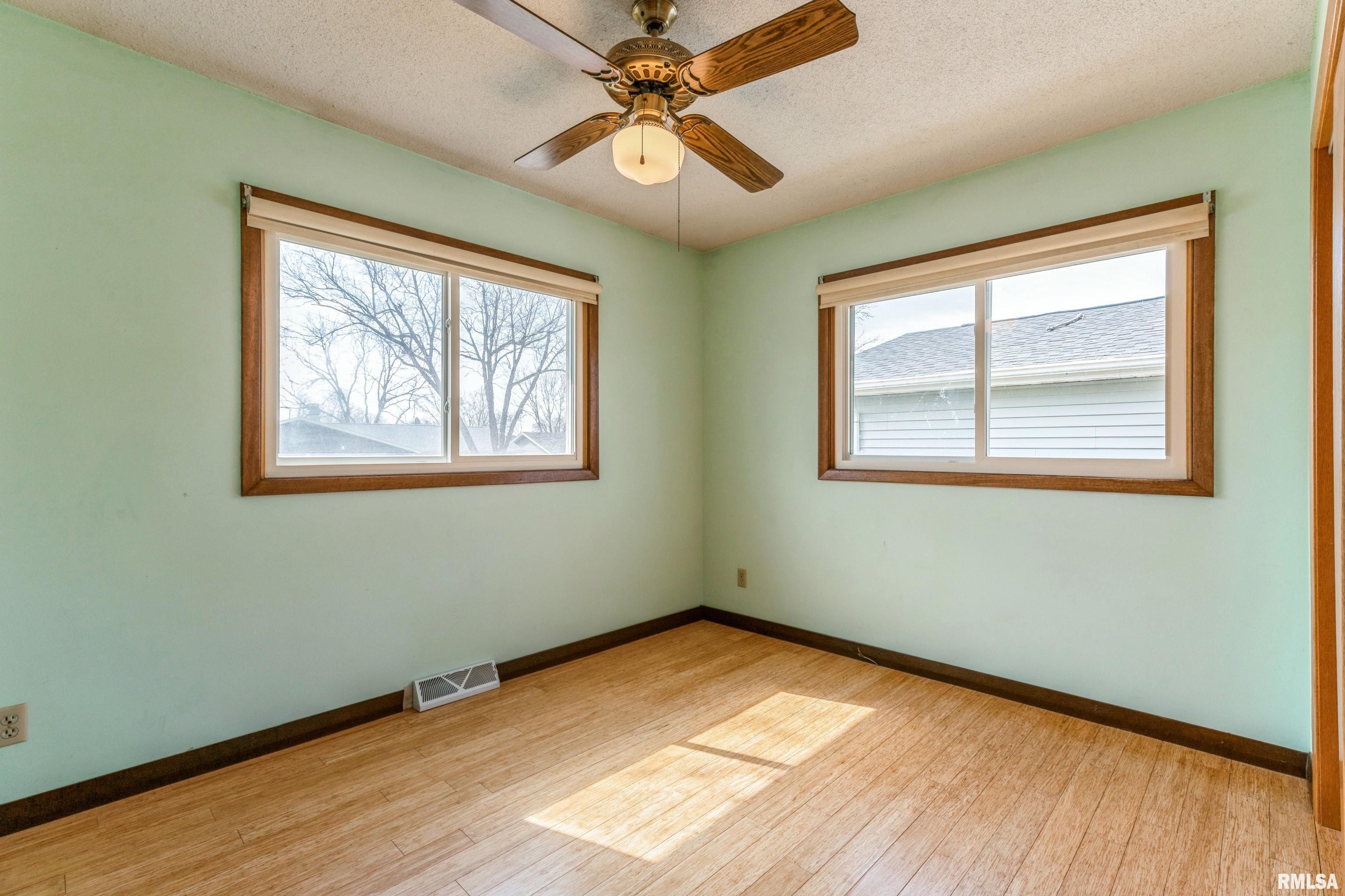 4204 Warren Street Property Photo 17
