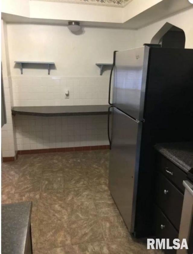 440 E 30th Street Property Photo 4