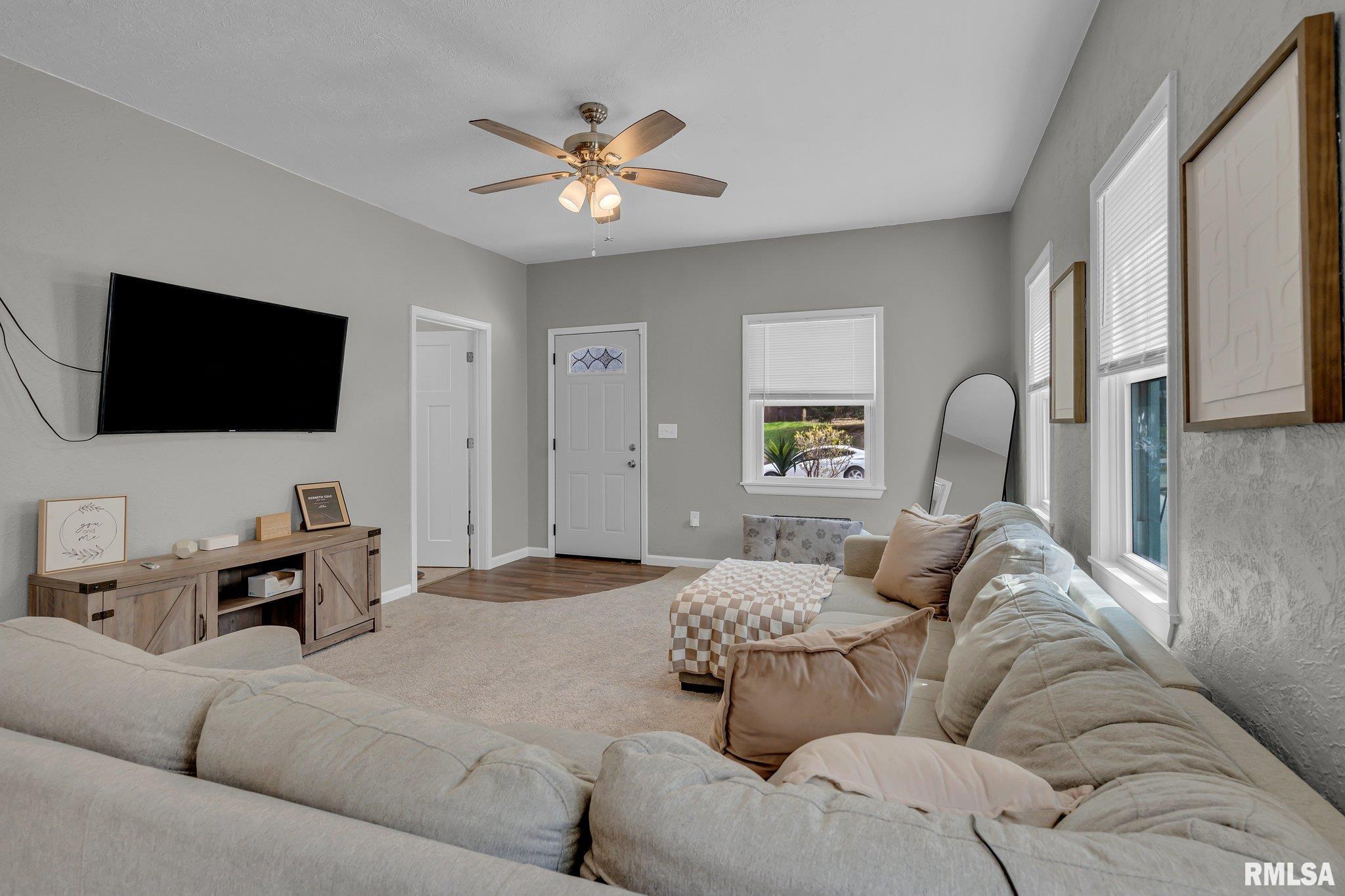 546 31st Street Property Photo 3
