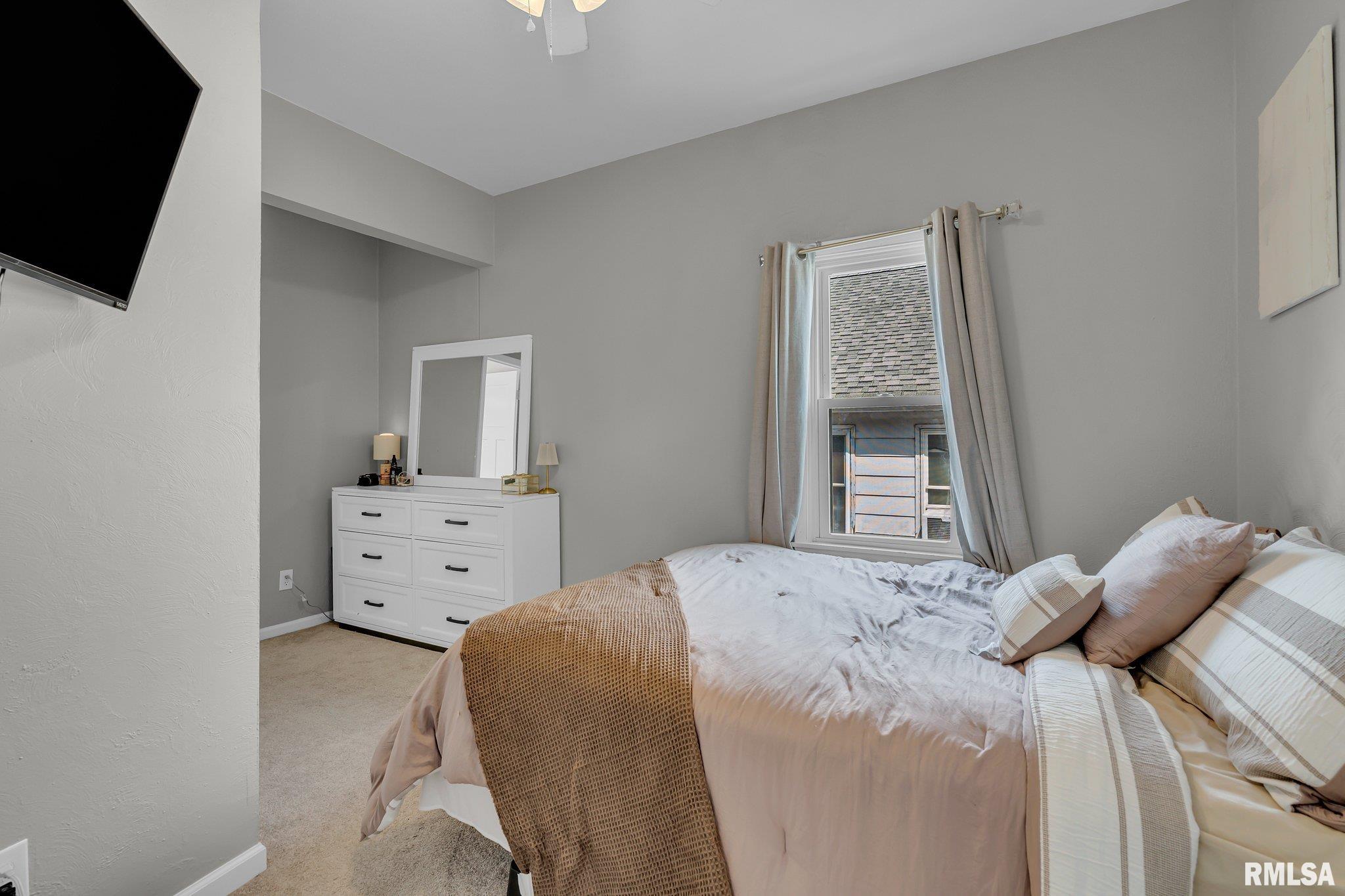 546 31st Street Property Photo 10