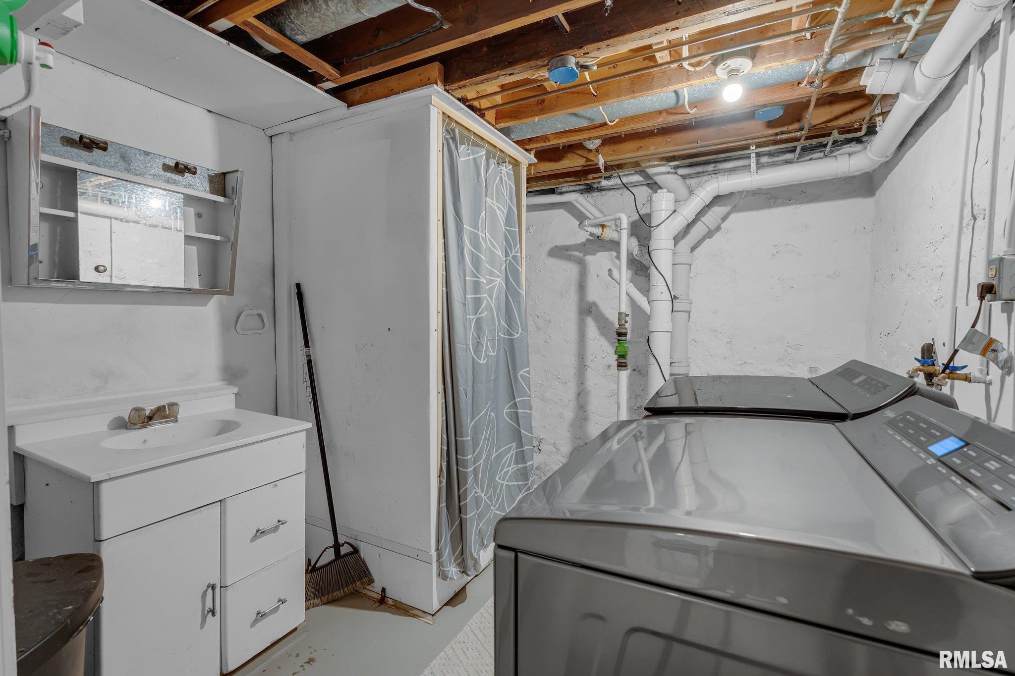 546 31st Street Property Photo 18
