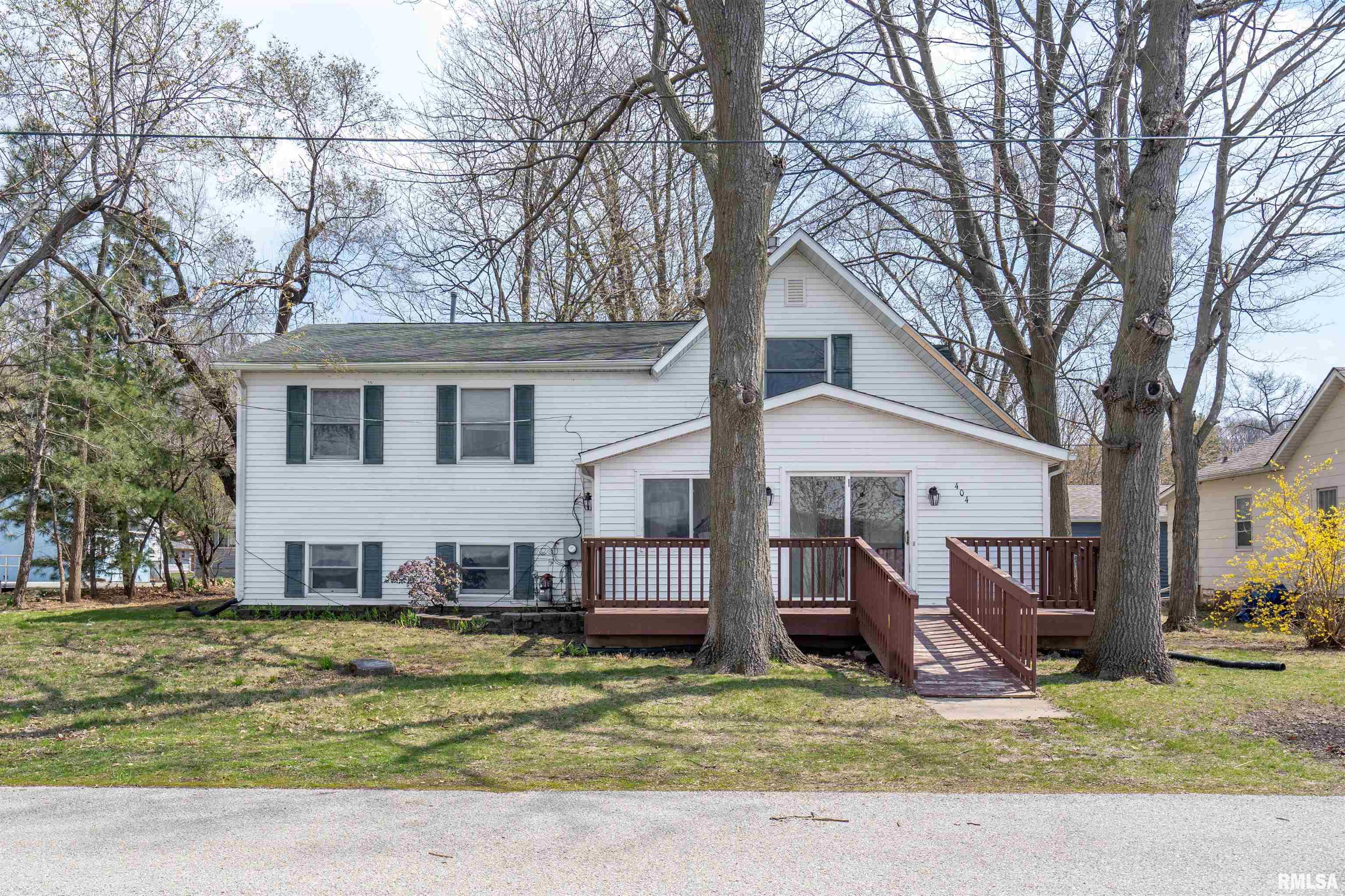 404 1st Avenue Property Photo 1