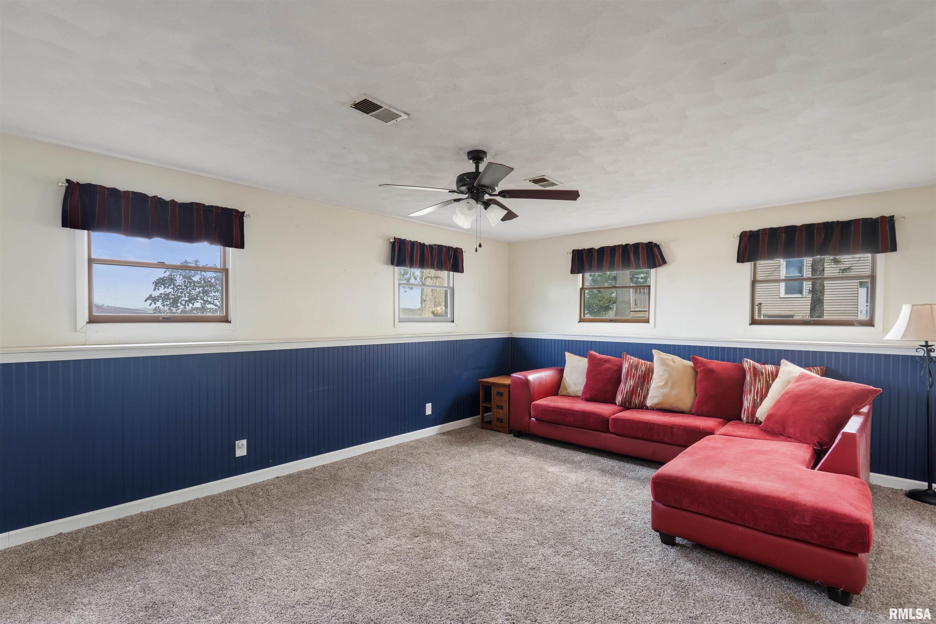 404 1st Avenue Property Photo 19