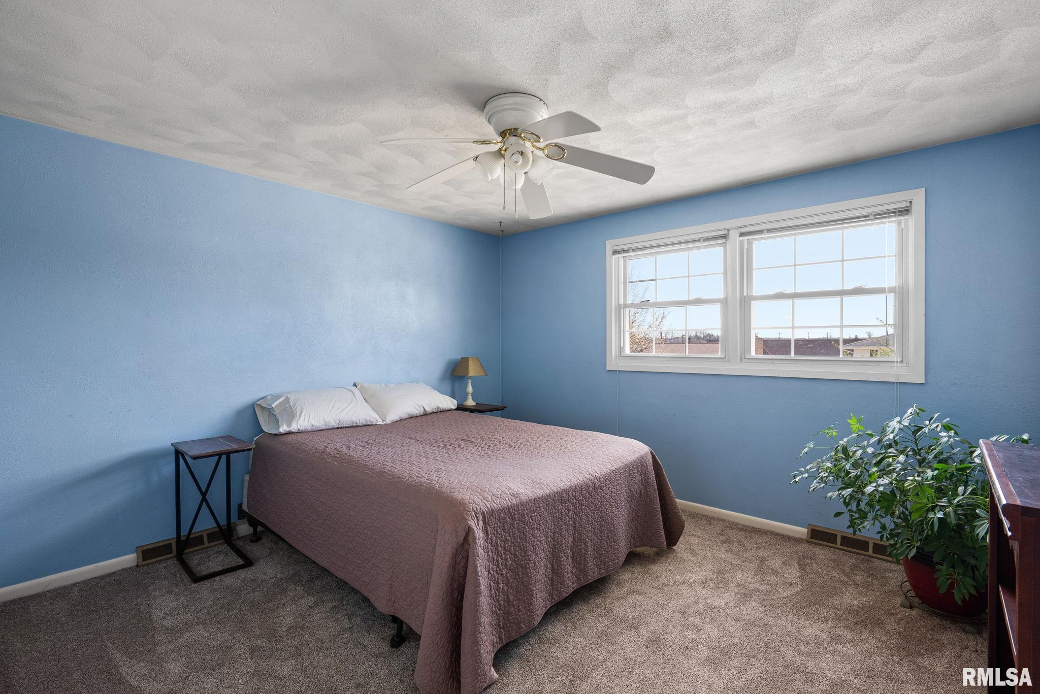 1320 W 41st Street Property Photo 19