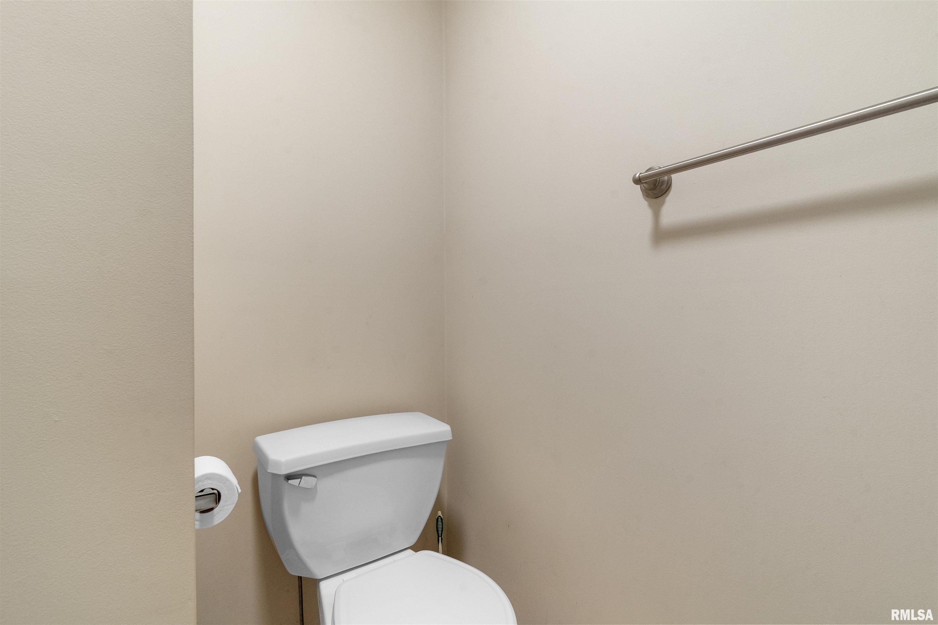 4707 Coventry Court Property Photo 15