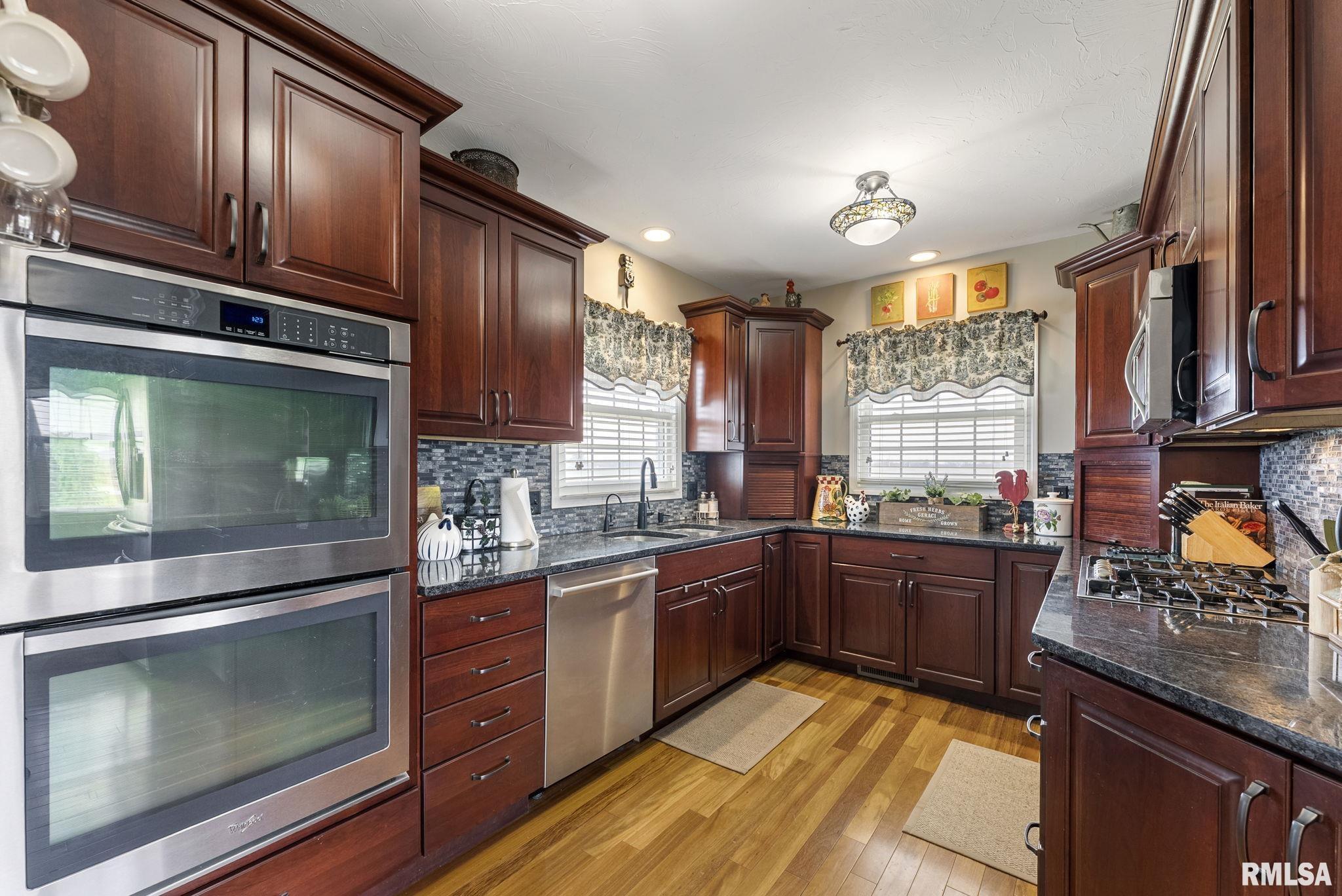 1660 Yankee Avenue Property Photo 6