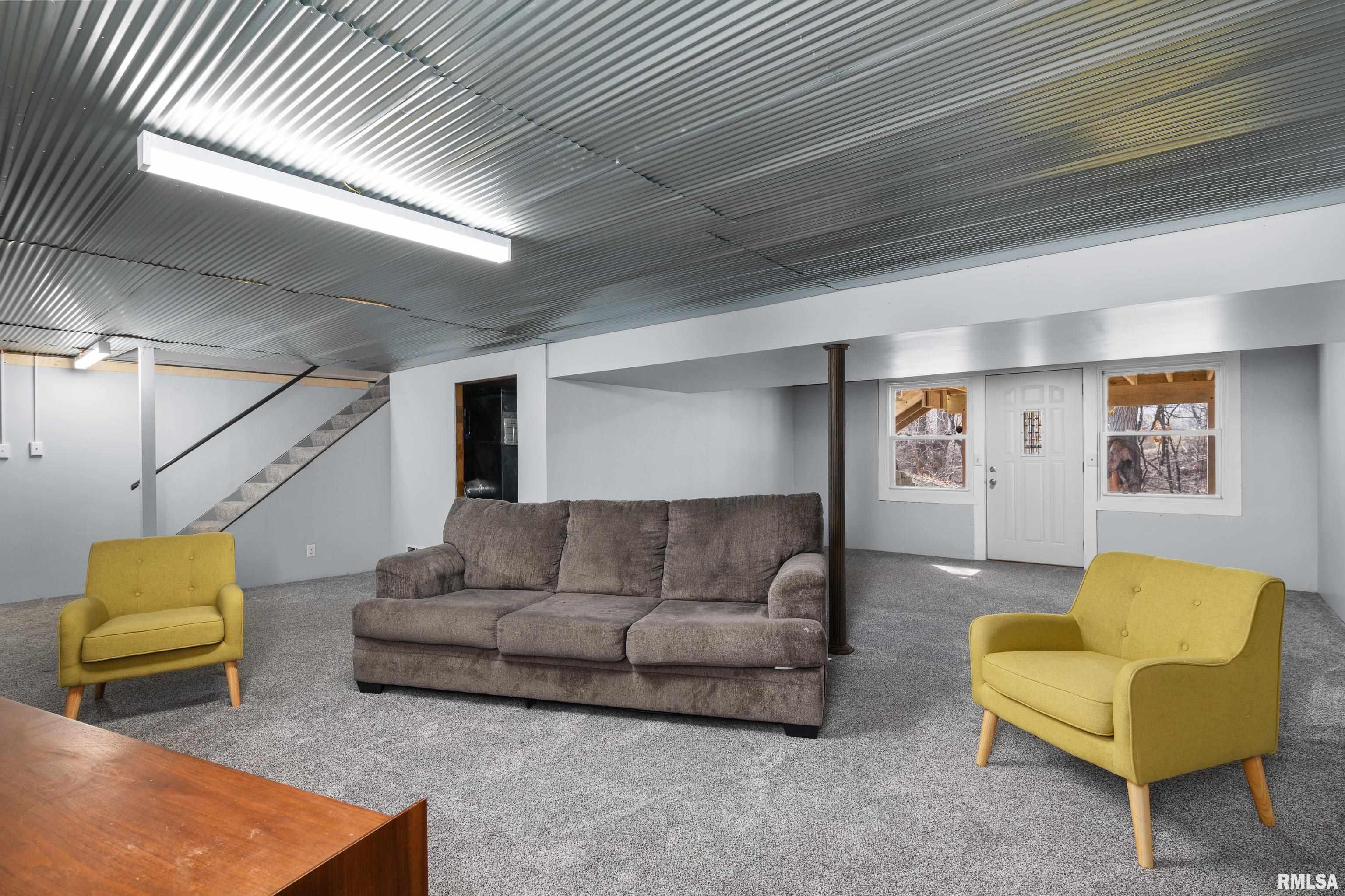 2107 3rd Street B Property Photo 25