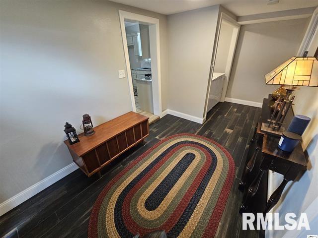 306 Walker Street Property Photo 6