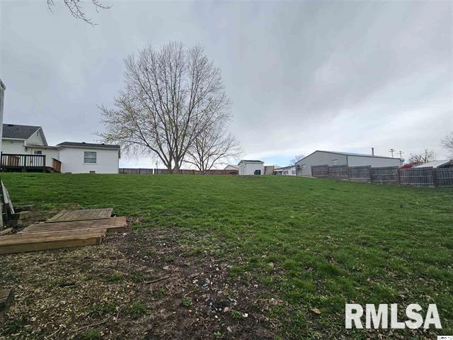 306 Walker Street Property Photo 12