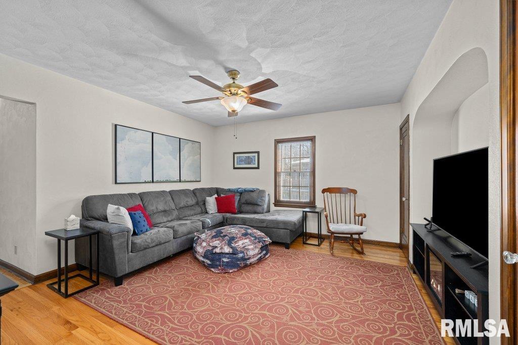 2156 10th Street Place Property Photo 15