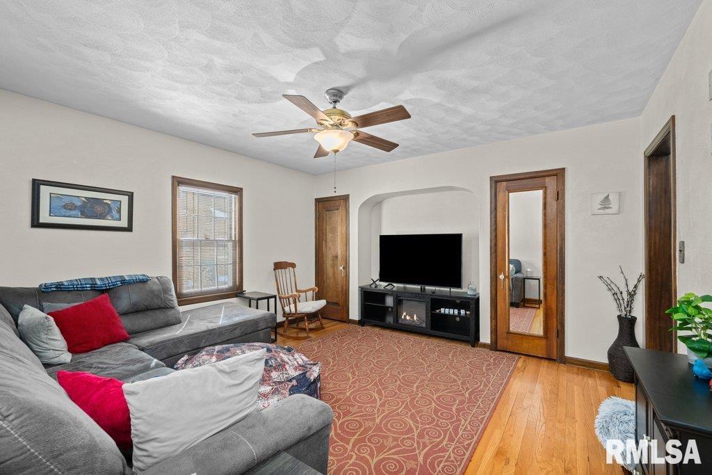 2156 10th Street Place Property Photo 16