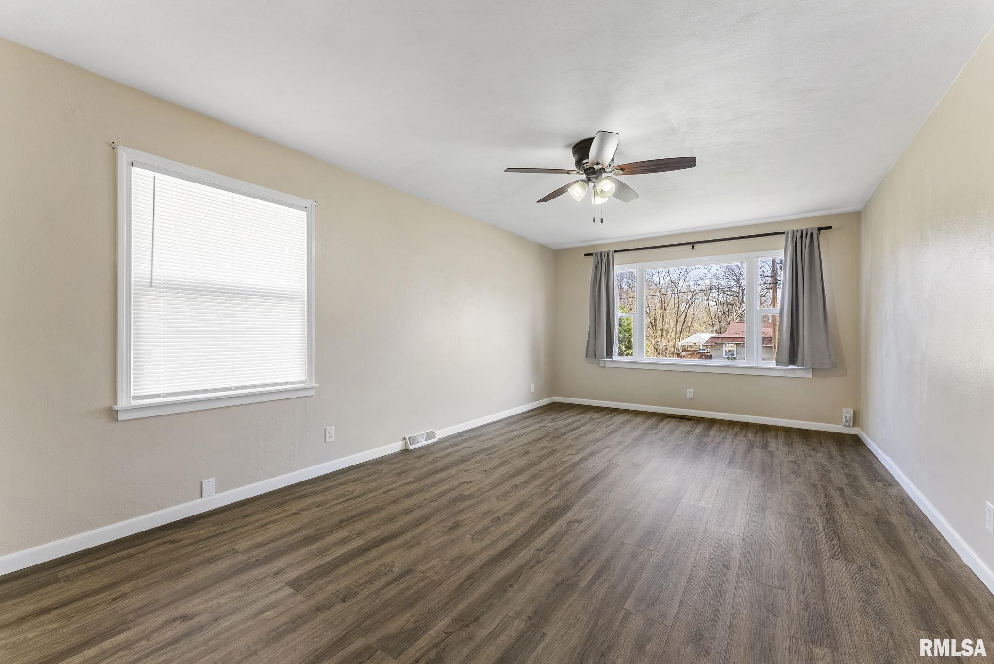3019 4th Street A Property Photo 6