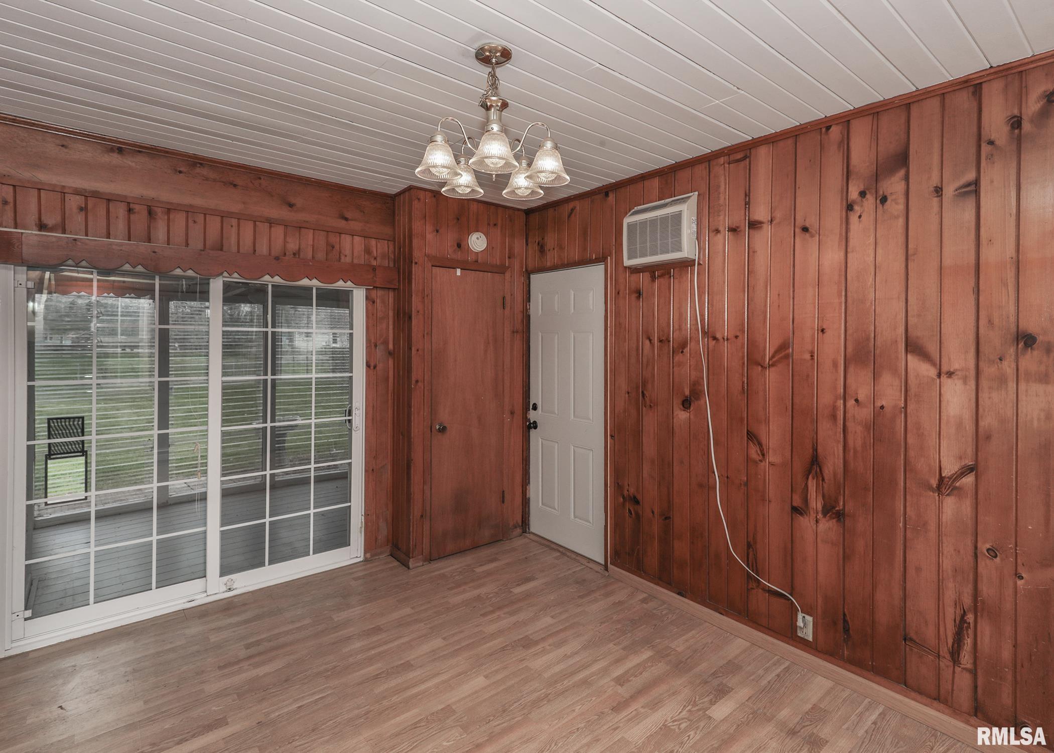 1607 65th Avenue West Property Photo 19