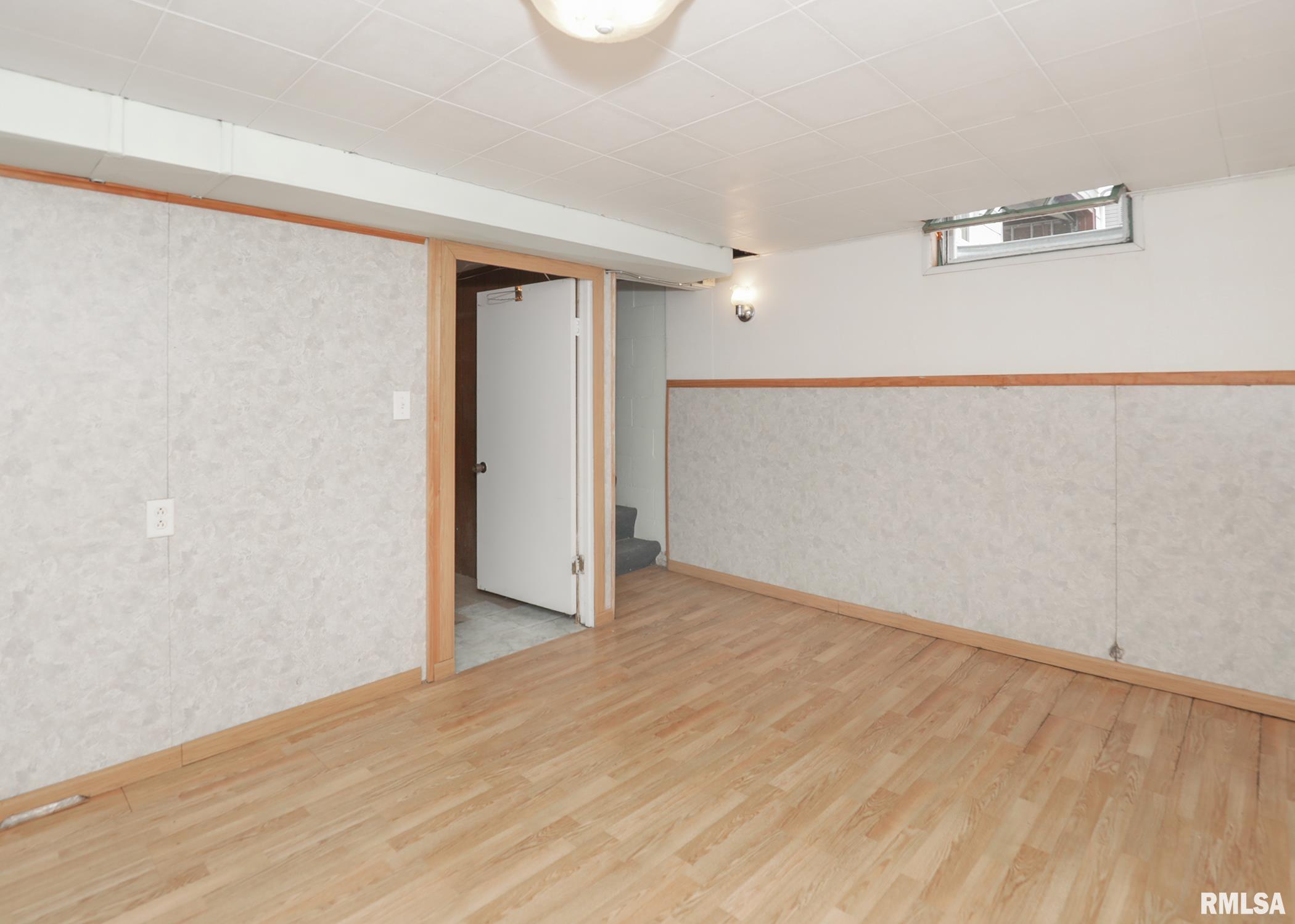 1607 65th Avenue West Property Photo 21