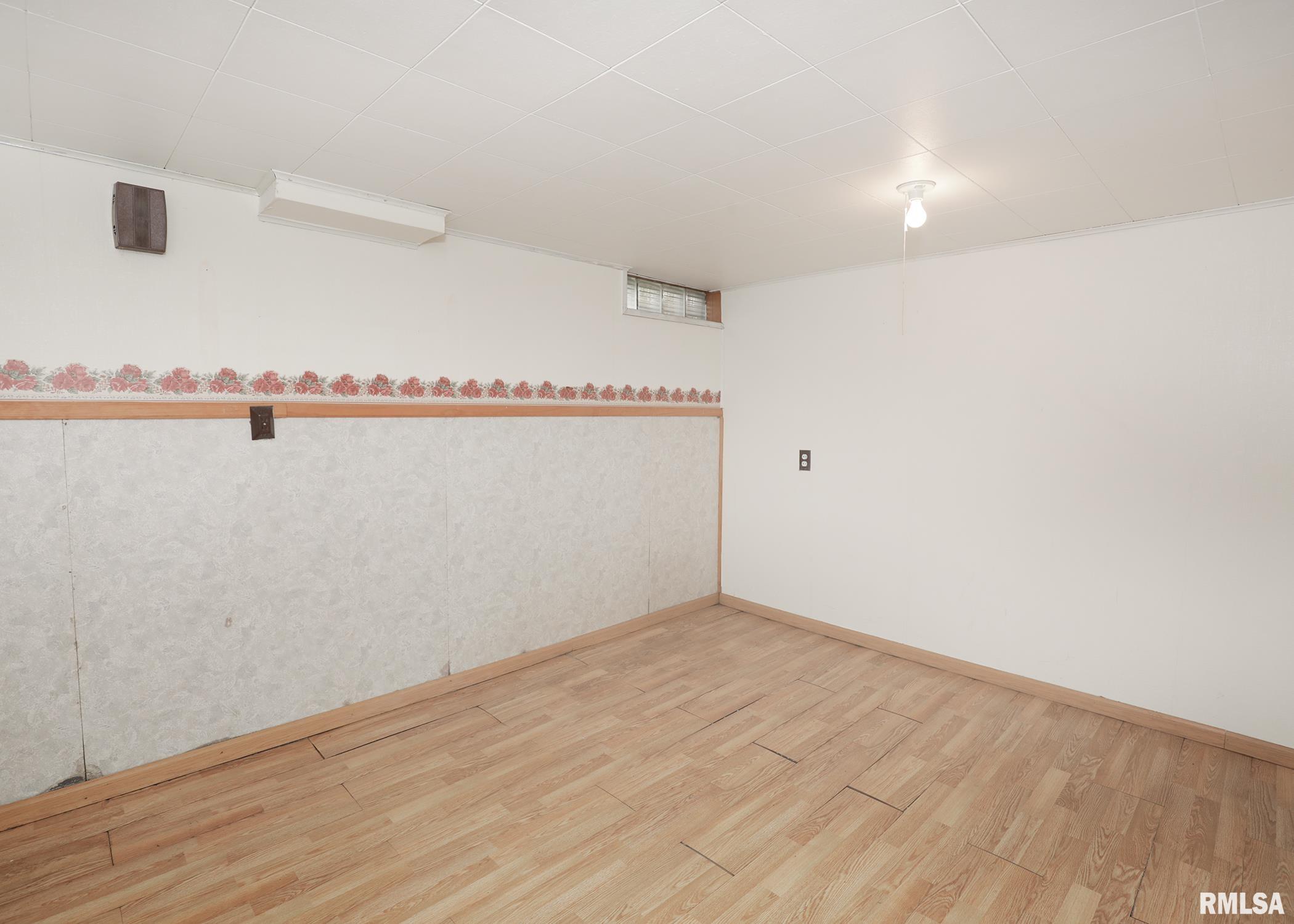 1607 65th Avenue West Property Photo 22