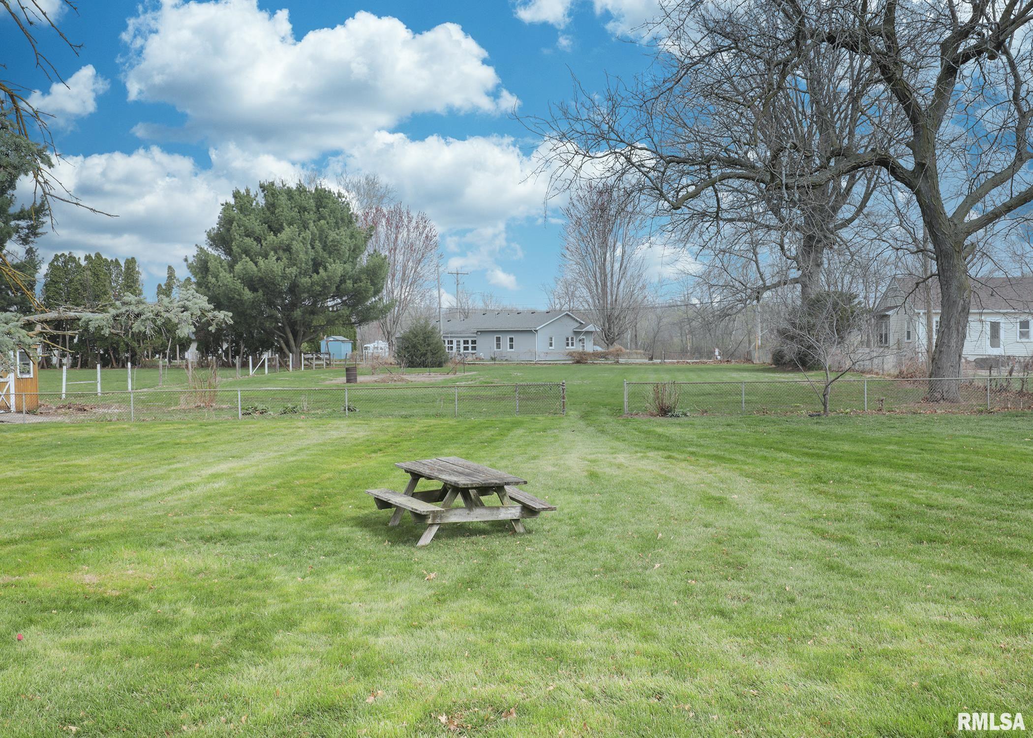 1607 65th Avenue West Property Photo 30