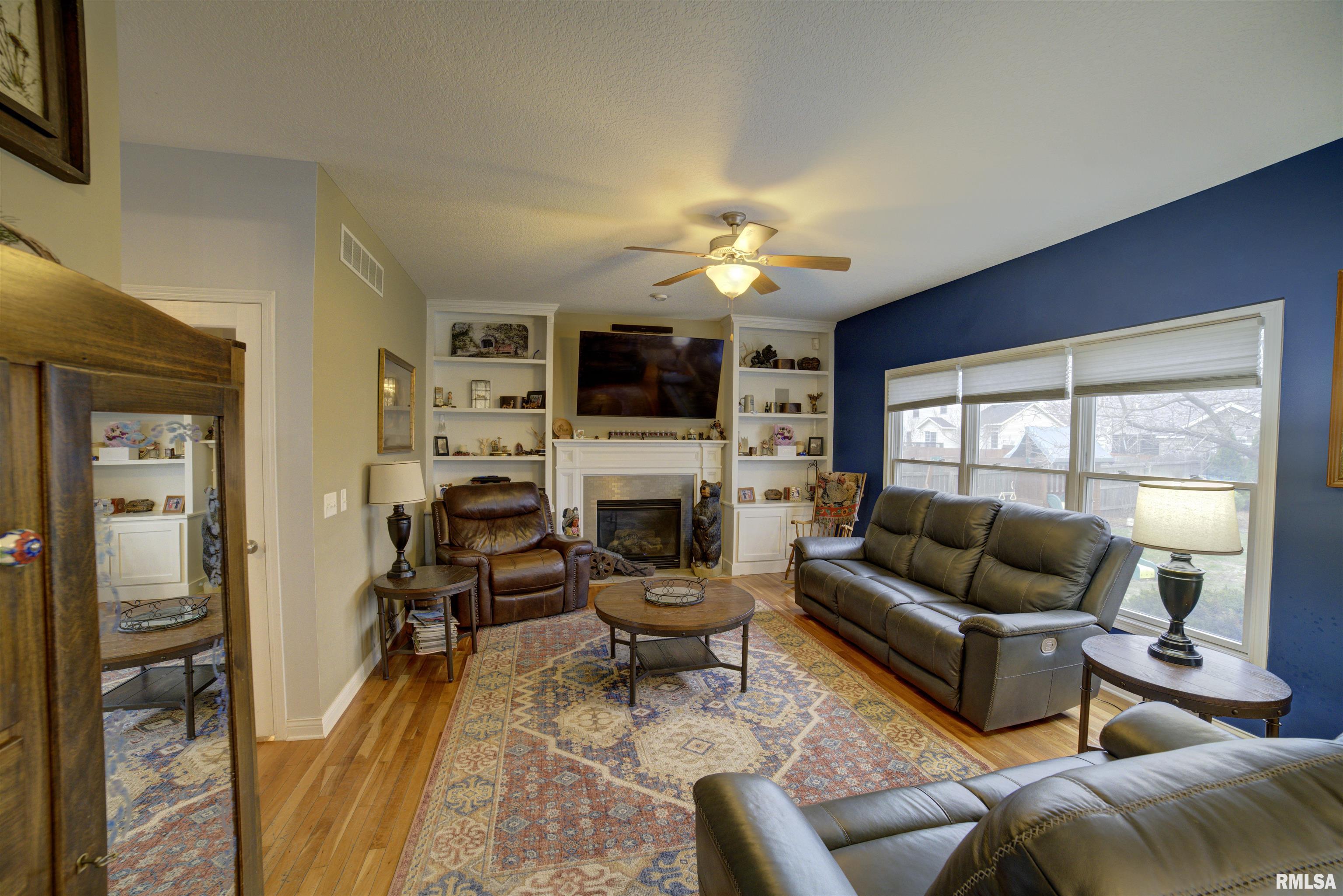 2735 Julie Lane Court Property Photo 16