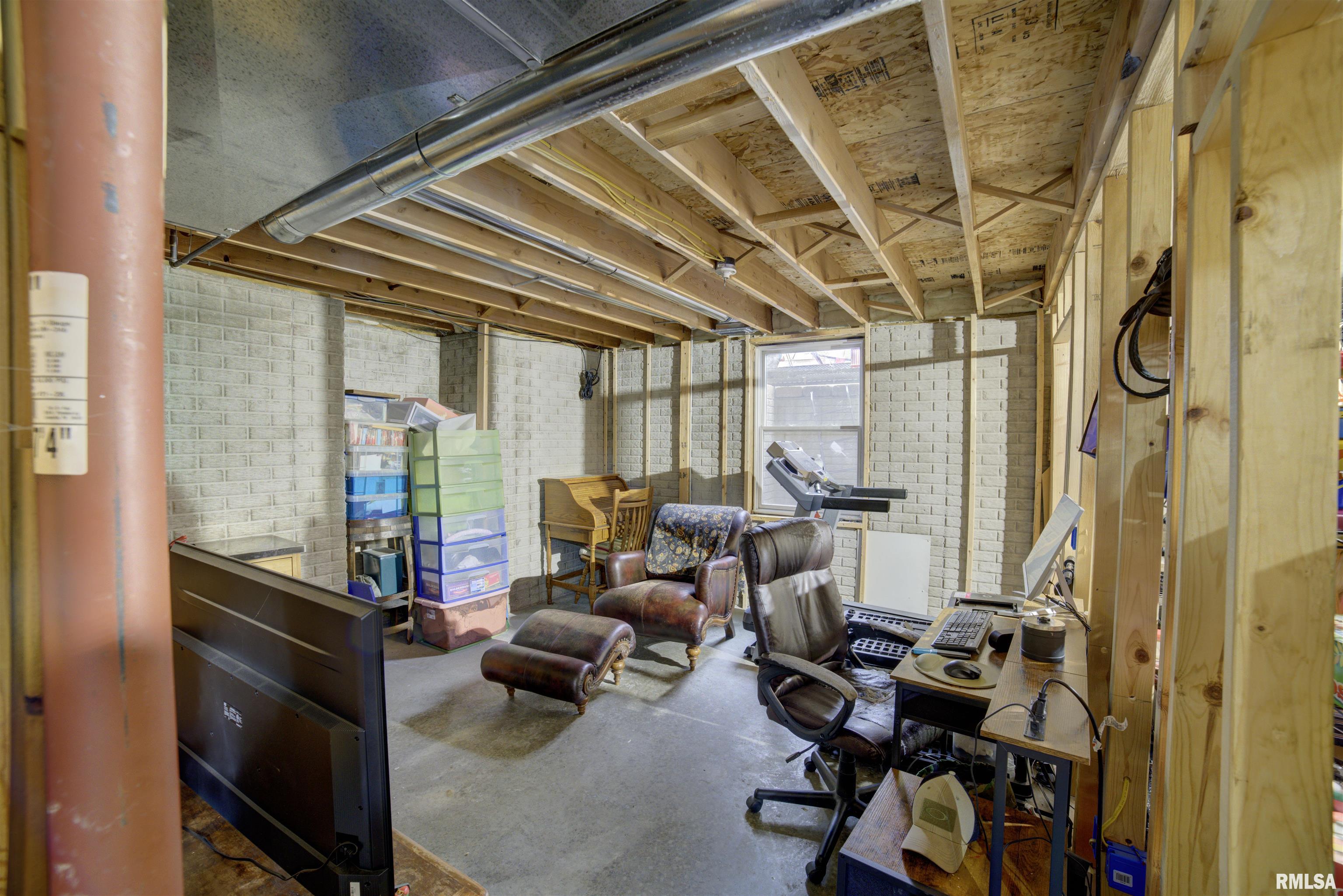 2735 Julie Lane Court Property Photo 53