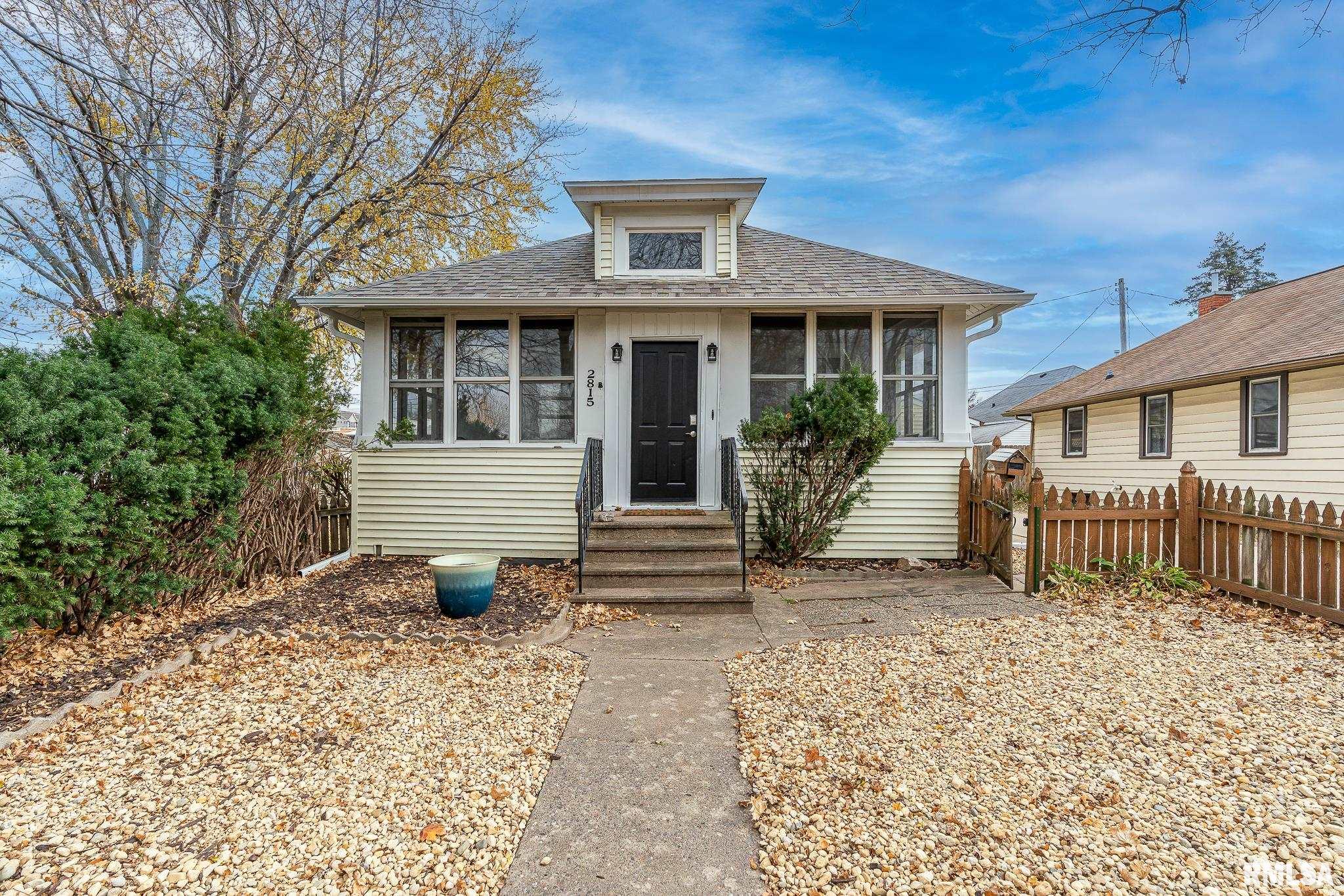 2815 Dubuque Street Property Photo