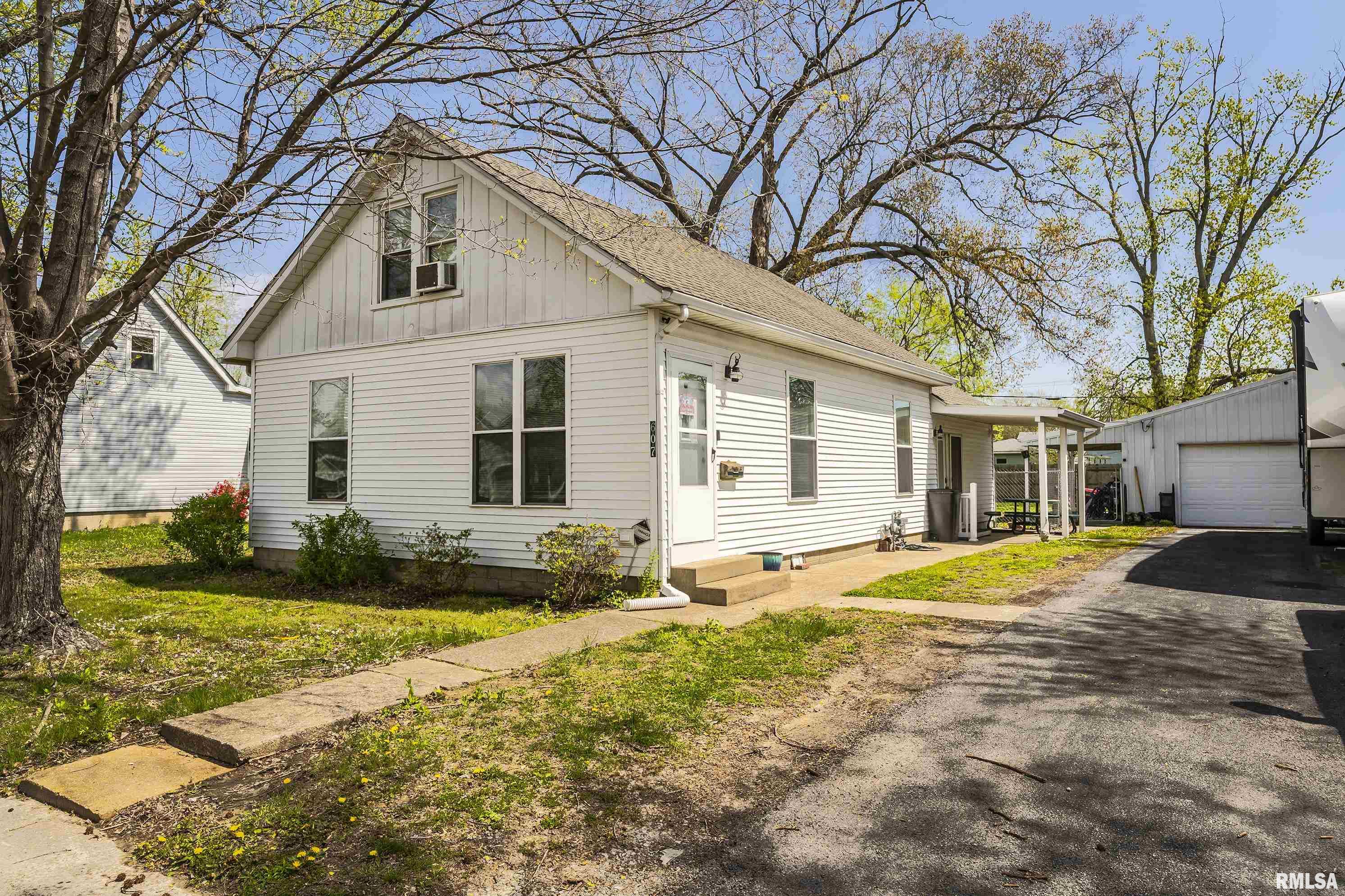 607 N Mclaren Street Property Photo