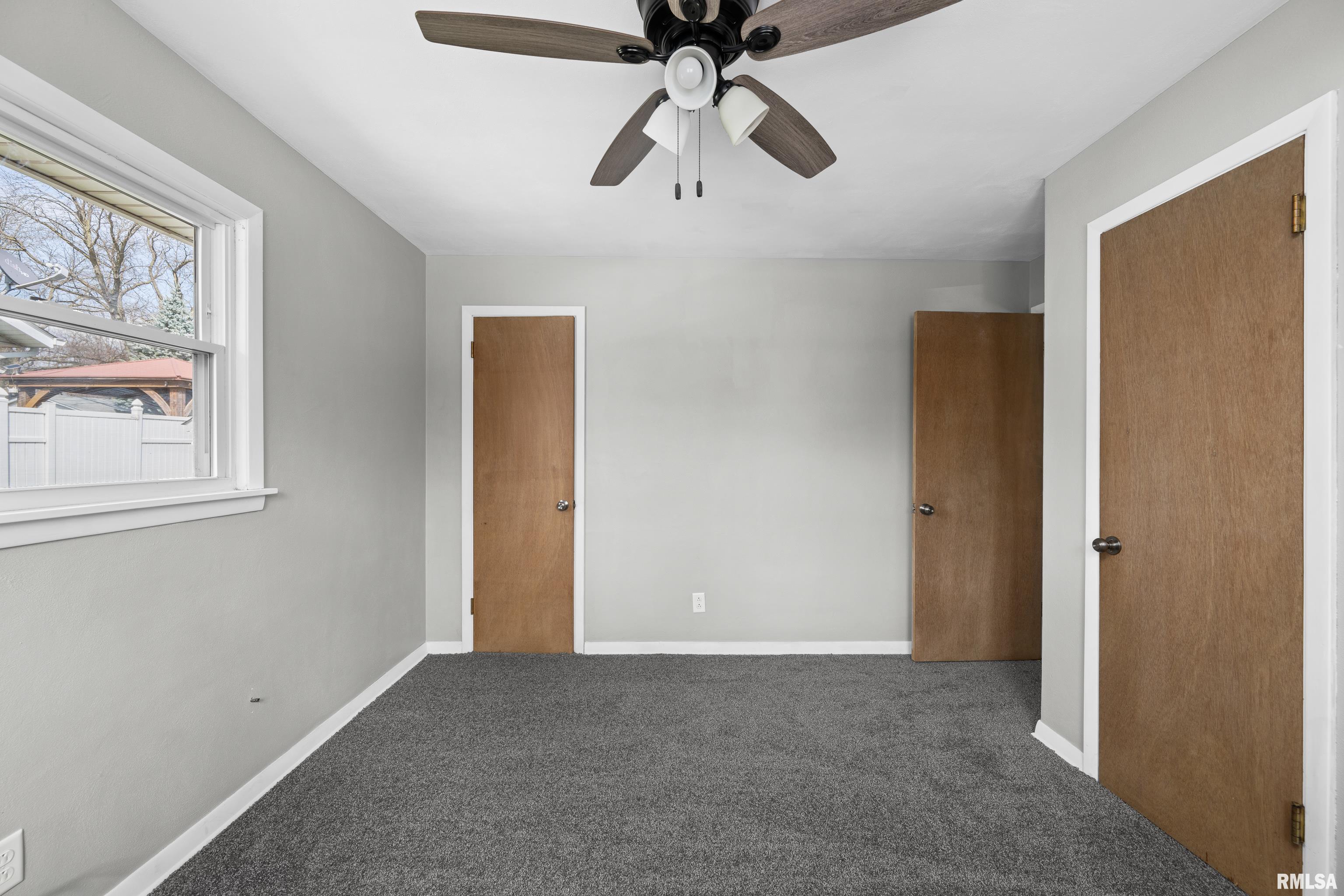 905 33rd Avenue Property Photo 5