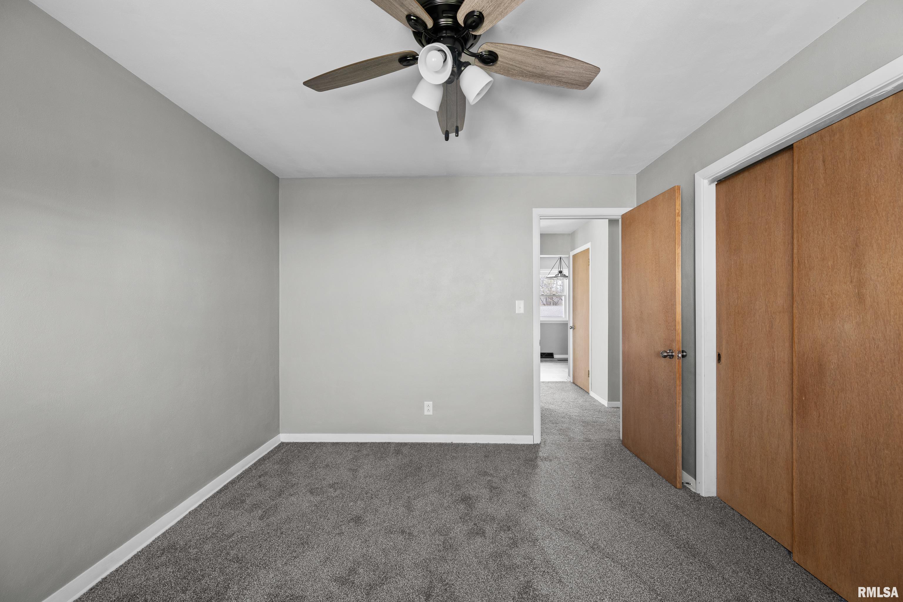 905 33rd Avenue Property Photo 12