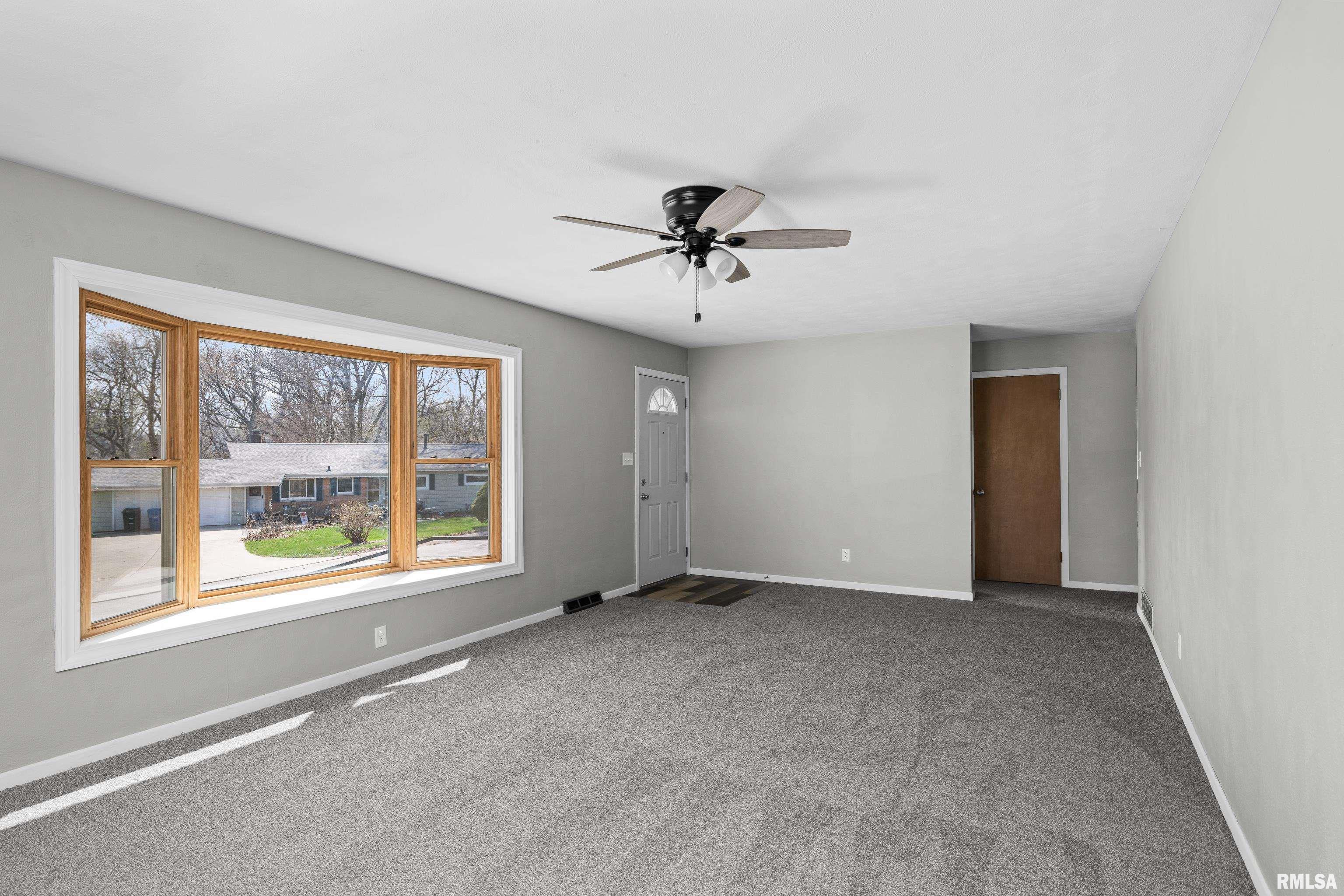 905 33rd Avenue Property Photo 16