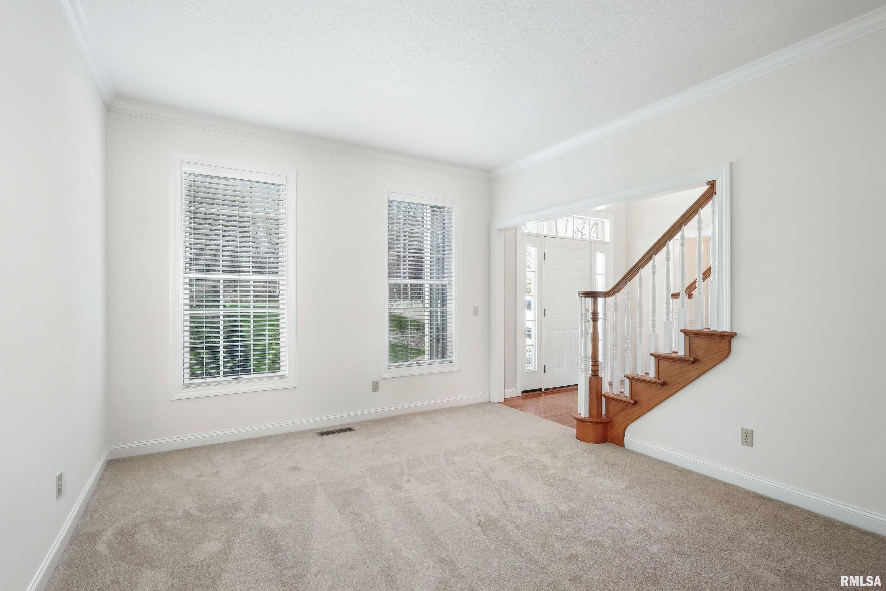 1009 32nd Avenue A Property Photo 9